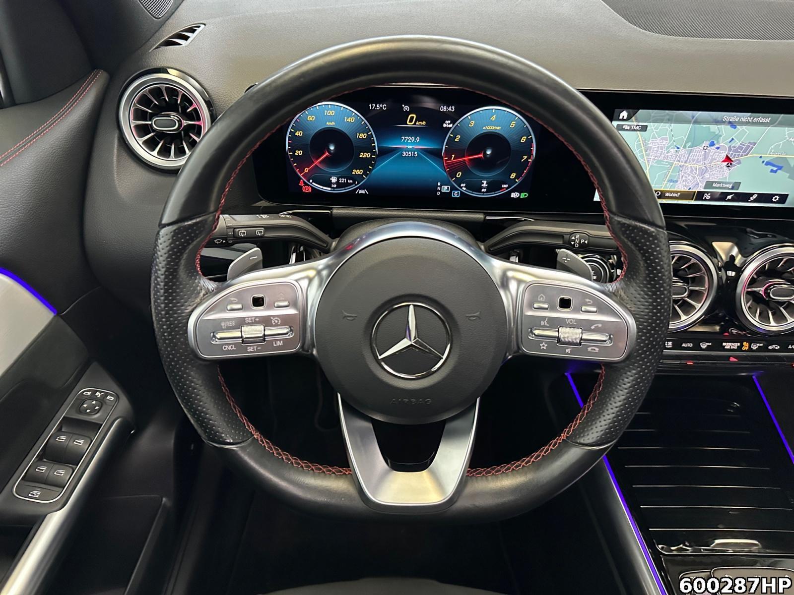 Fahrzeugabbildung Mercedes-Benz GLA 200 AMG Pano AHK Ambiente CarPlay LED 19