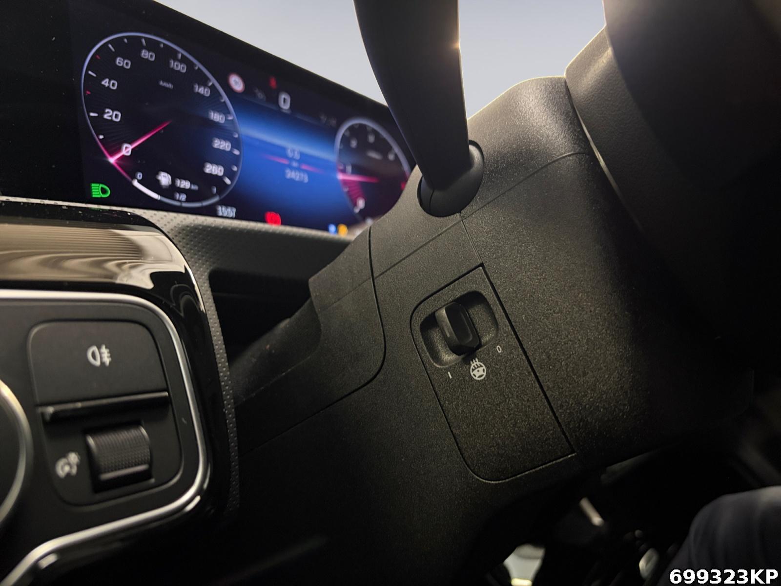 Fahrzeugabbildung Mercedes-Benz A 200 d Progressive Lenkradhzg Kamera CarPlay