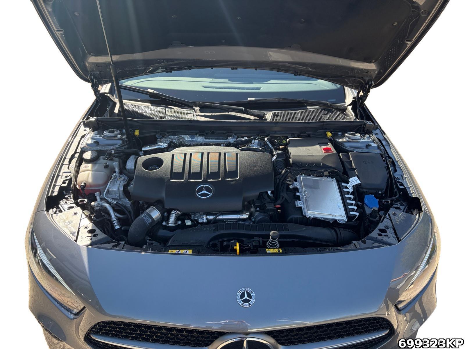 Fahrzeugabbildung Mercedes-Benz A 200 d Progressive Lenkradhzg Kamera CarPlay