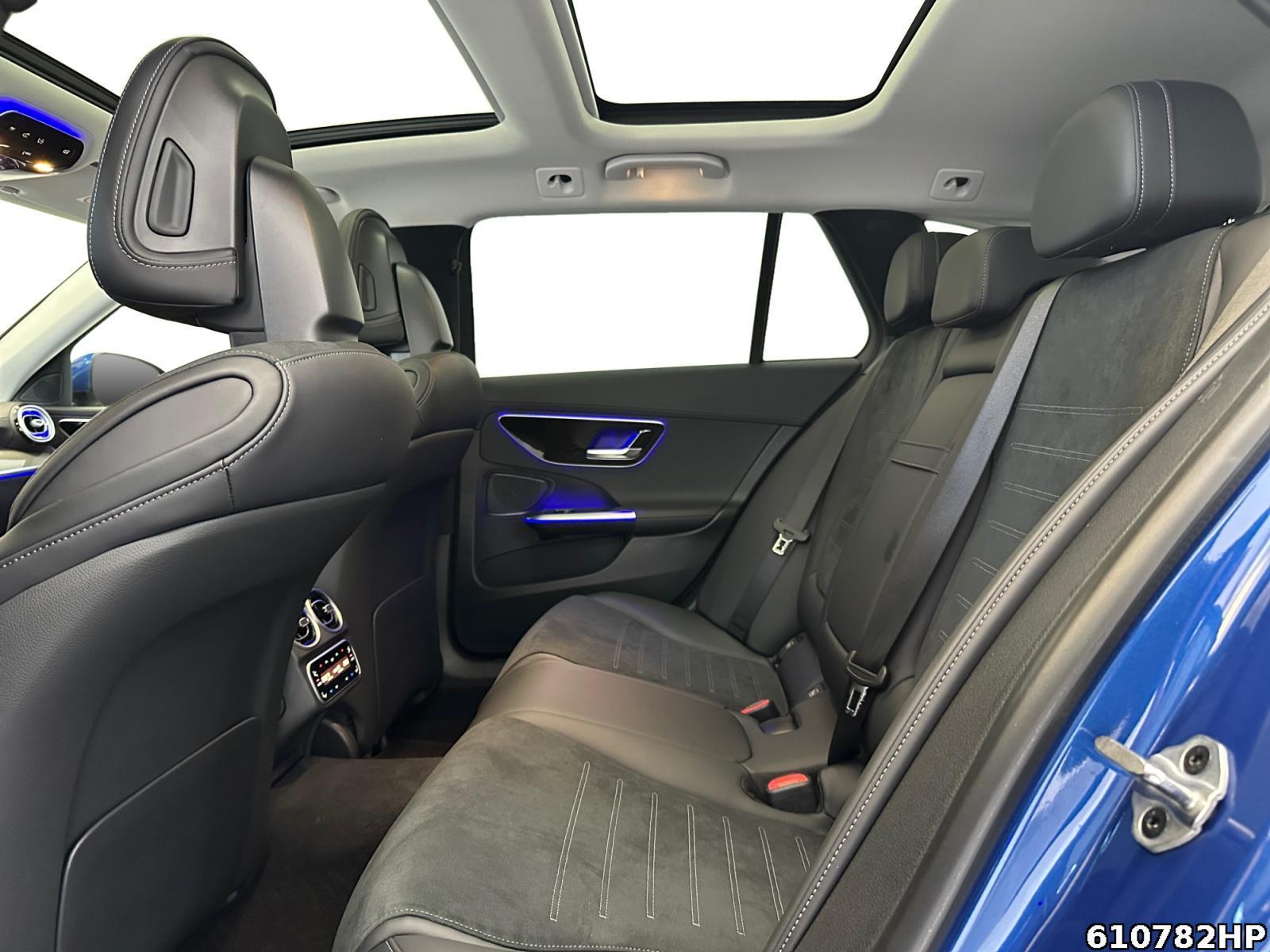 Fahrzeugabbildung Mercedes-Benz C 180 T AMG DigitalLight Pano Memory 360 Keyless