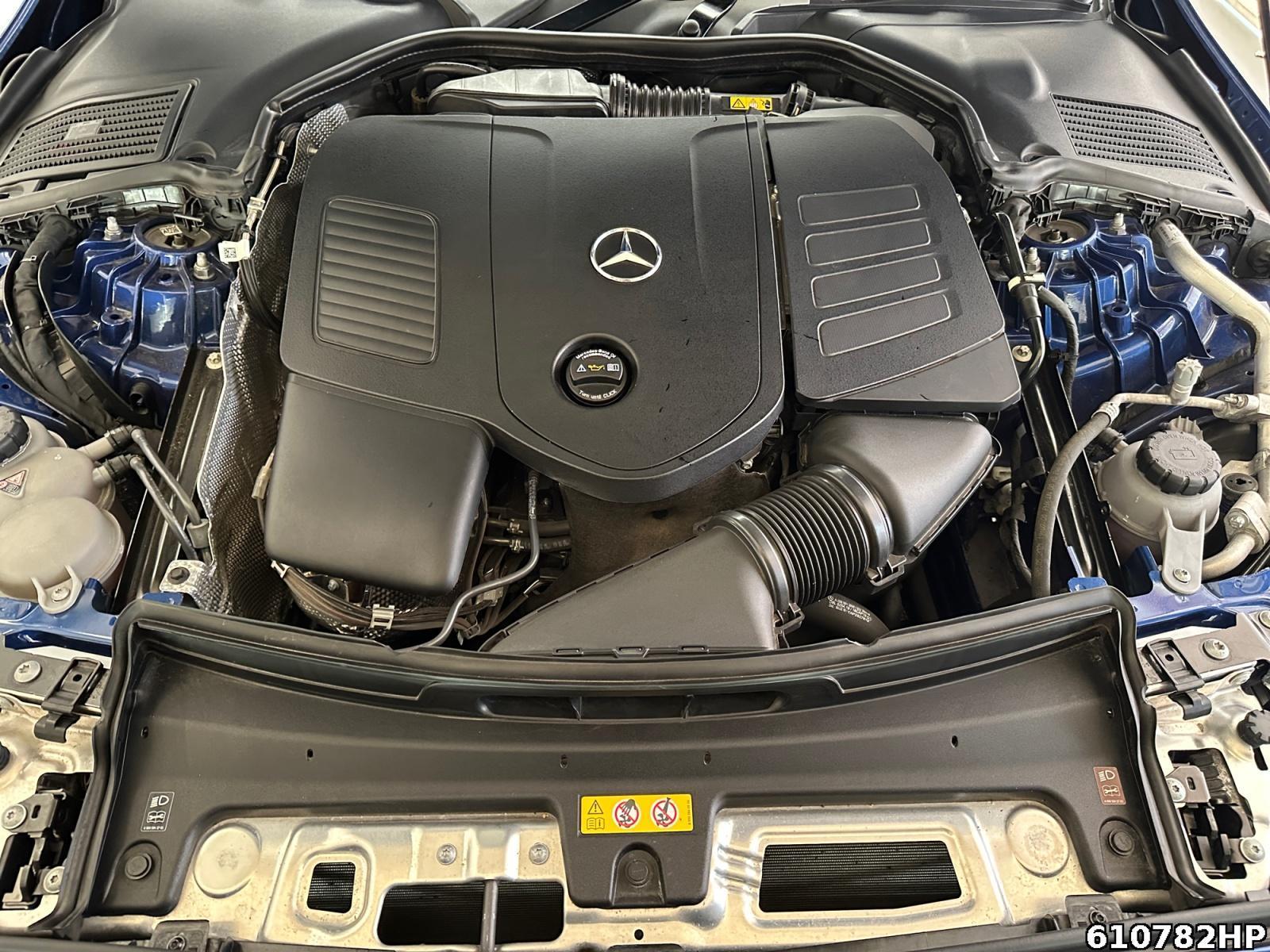 Fahrzeugabbildung Mercedes-Benz C 180 T AMG DigitalLight Pano Memory 360 Keyless