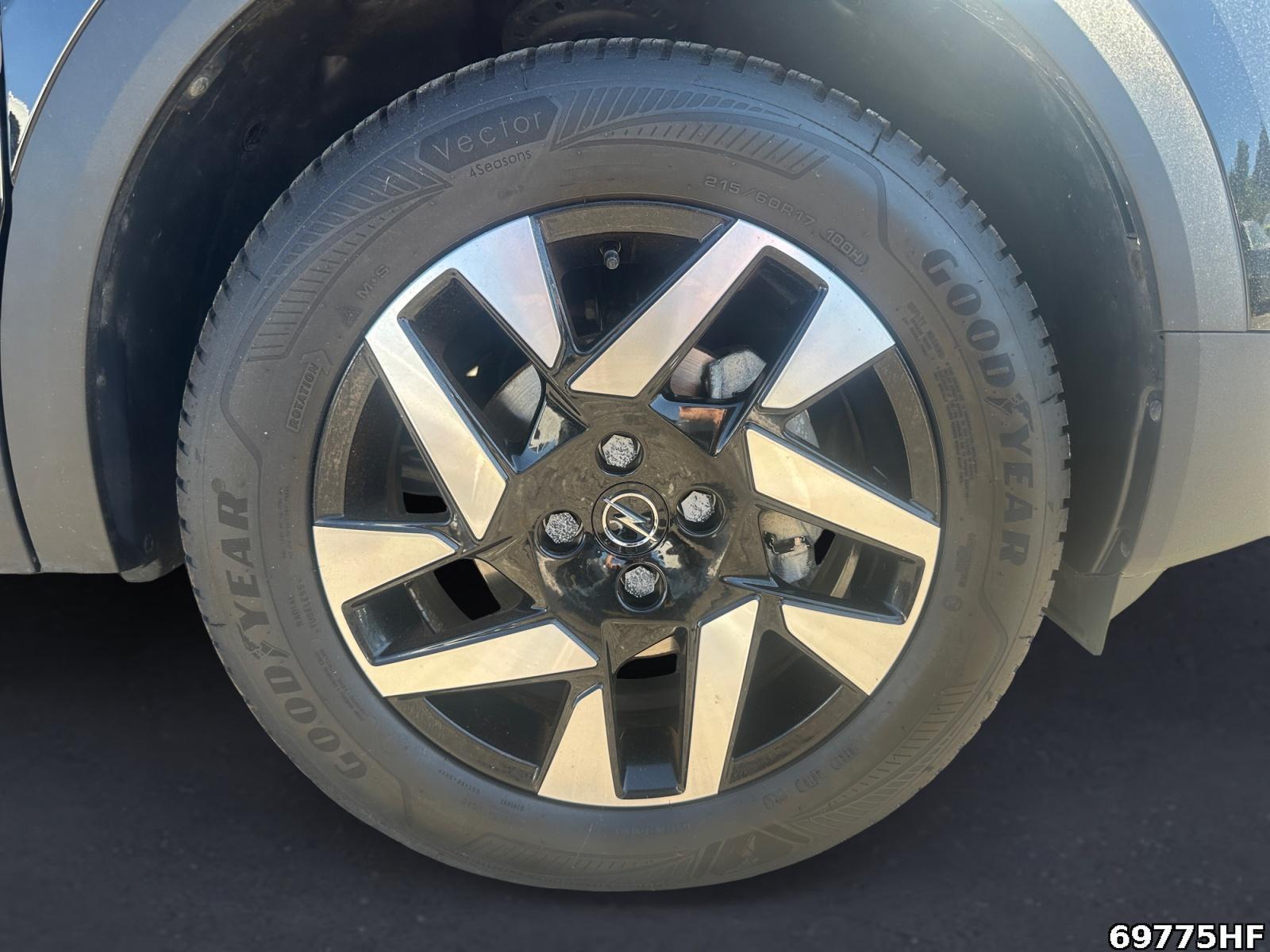 Fahrzeugabbildung Opel Mokka 1.2 Turbo Elegance (EURO 6e)