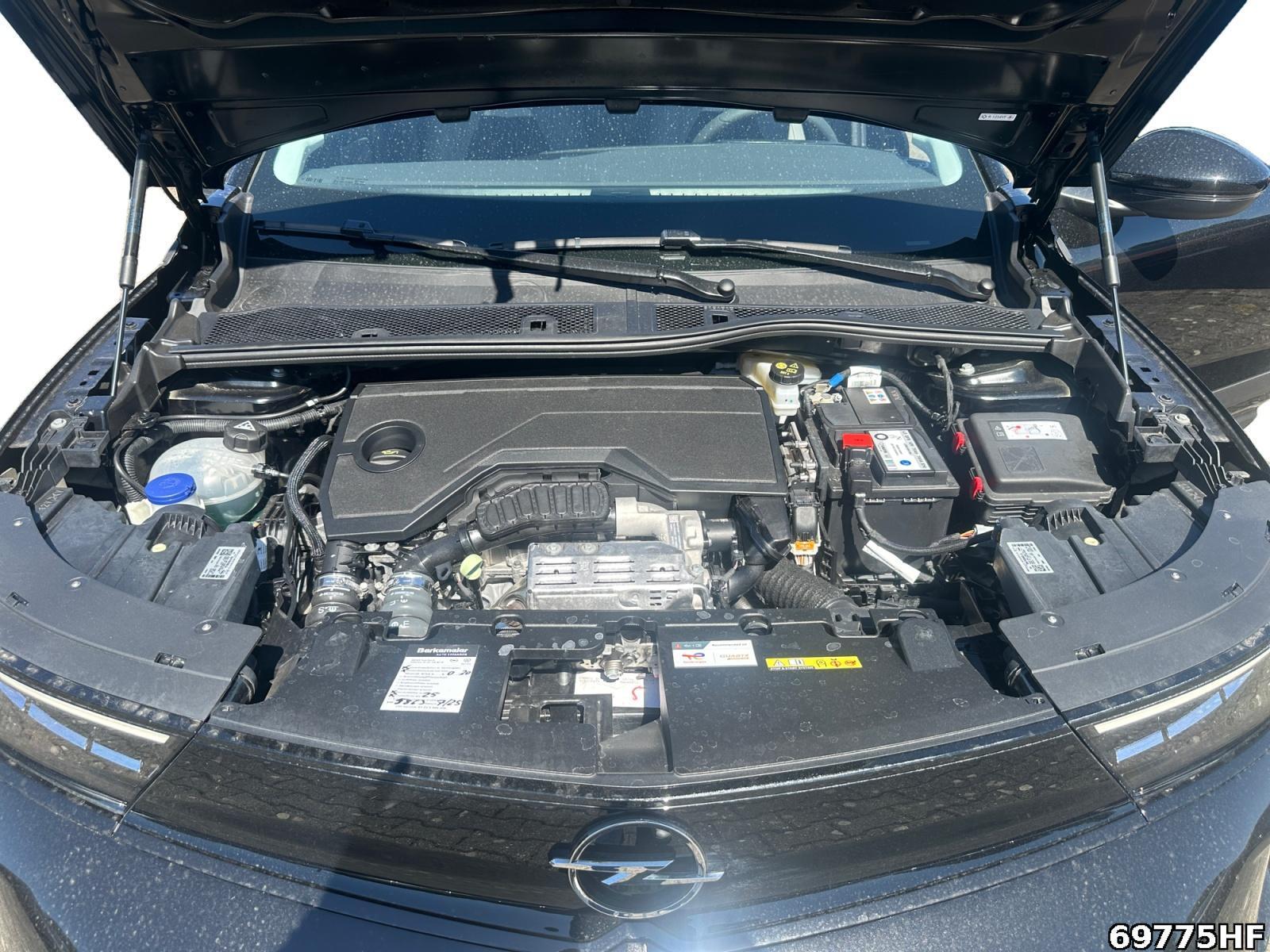 Fahrzeugabbildung Opel Mokka 1.2 Turbo Elegance (EURO 6e)