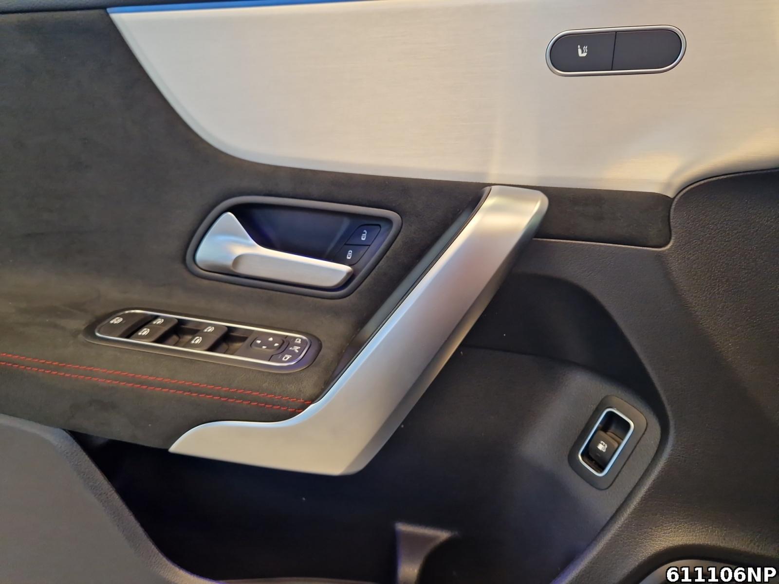 Fahrzeugabbildung Mercedes-Benz A 250 AMG 360° Distronic Totwinkel LED CarPlay