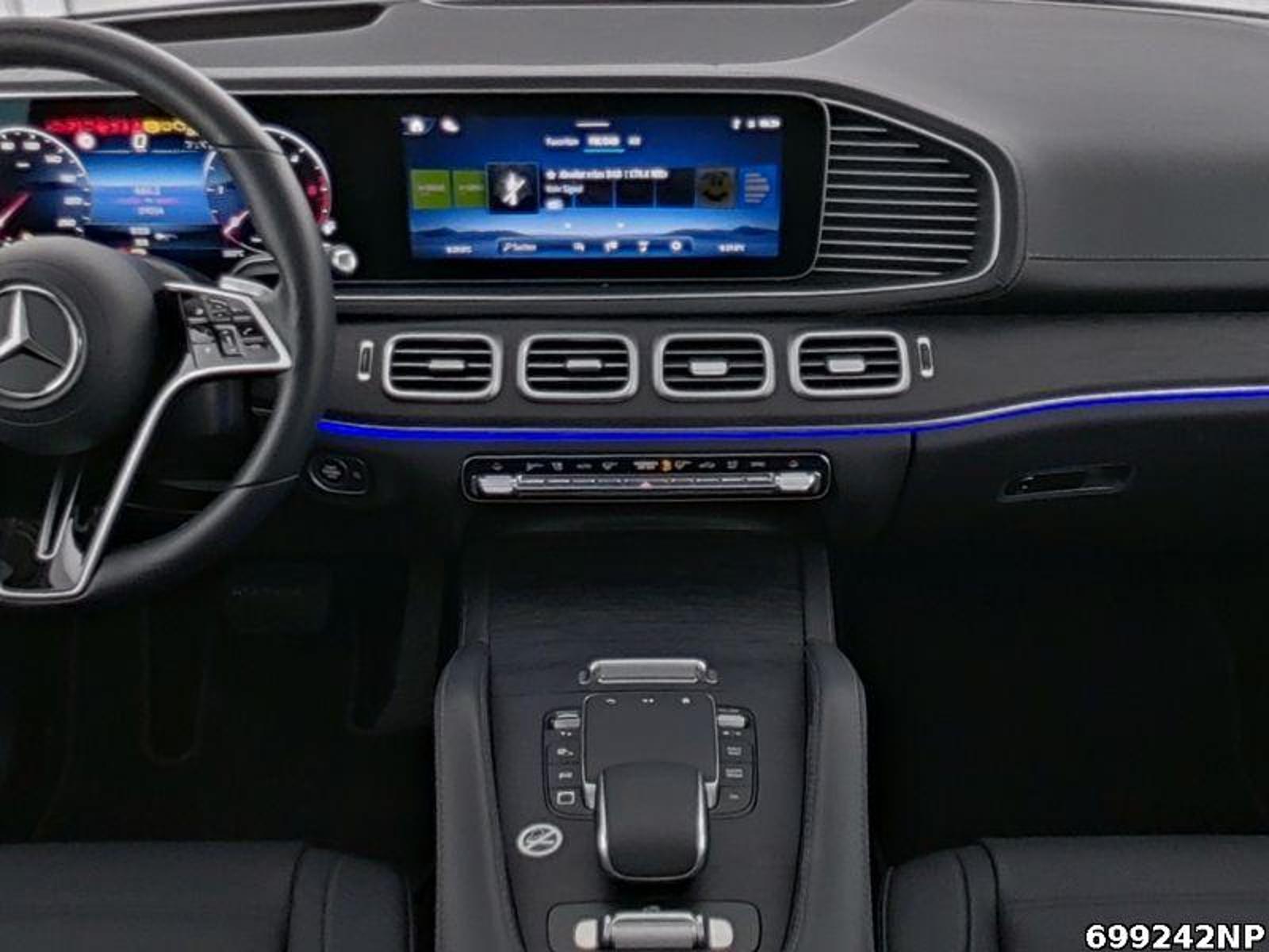 Fahrzeugabbildung Mercedes-Benz GLS 450 d 4M AHK Pano Memo 360° Distr Airmatic