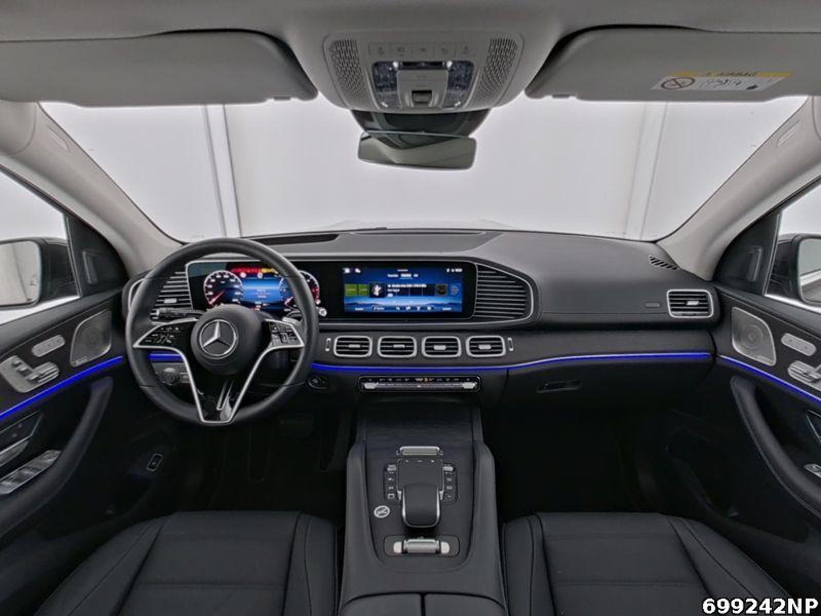 Fahrzeugabbildung Mercedes-Benz GLS 450 d 4M AHK Pano Memo 360° Distr Airmatic