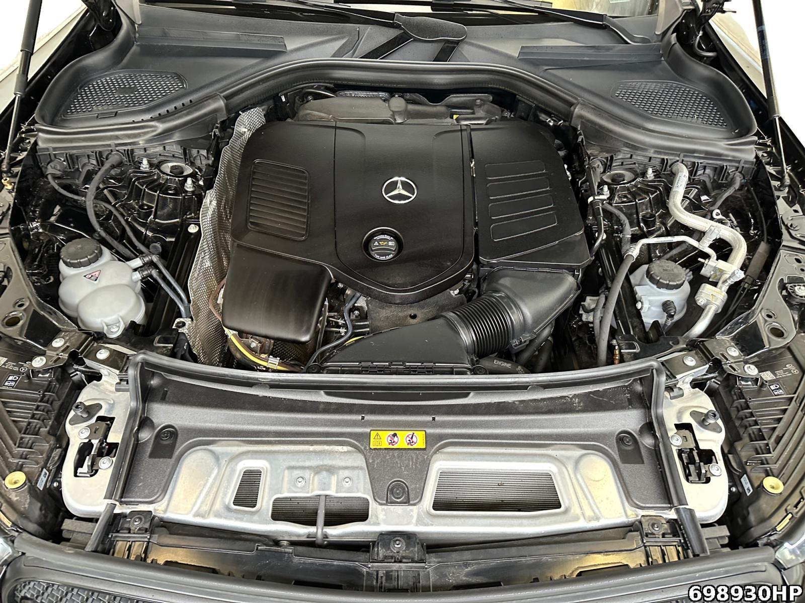 Fahrzeugabbildung Mercedes-Benz GLC 300 4M AMG Pano AHK Night 360° DIGITALLIGHT