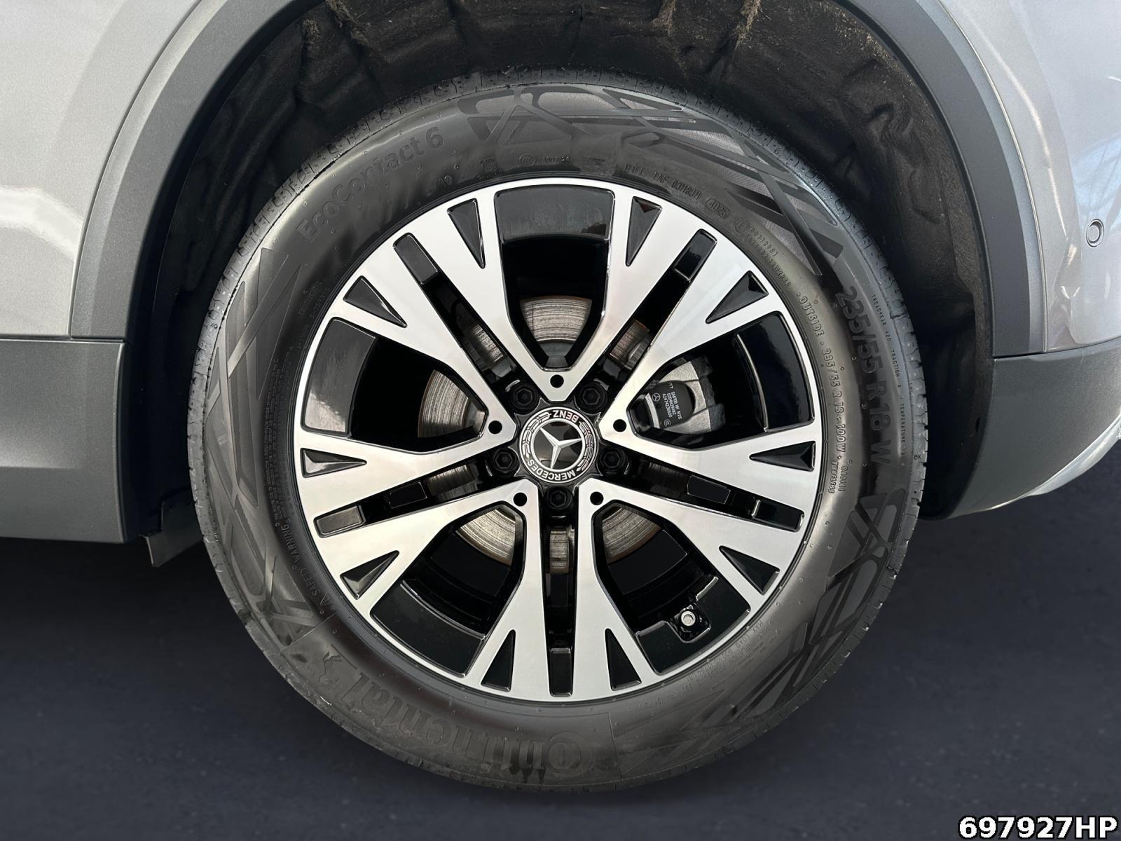 Fahrzeugabbildung Mercedes-Benz GLA 200 Progressive AHK DISTRONIC Kamera EASYP.