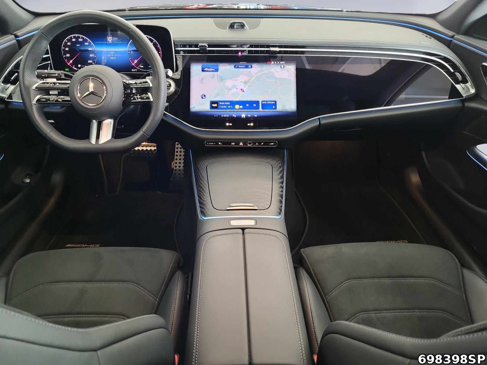 Fahrzeugabbildung Mercedes-Benz E 220 d AMG Pano Night Superscreen Distron. 21