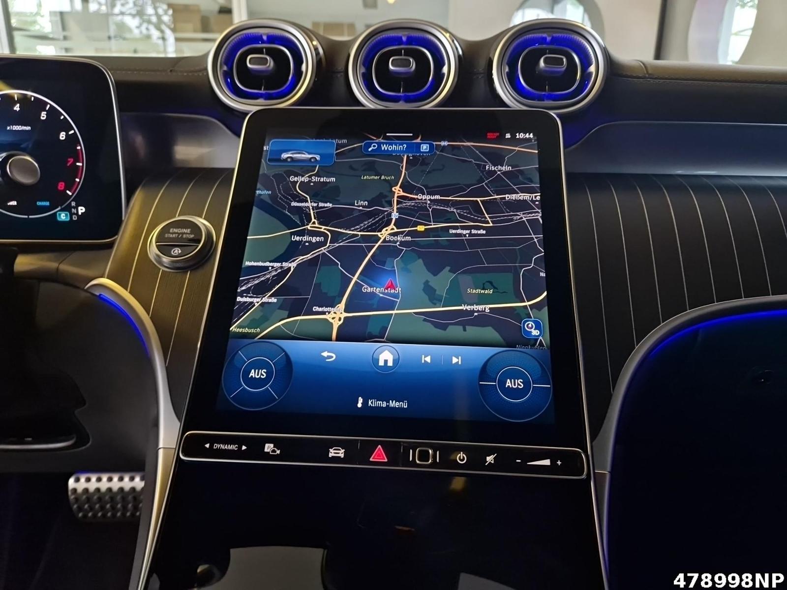 Fahrzeugabbildung Mercedes-Benz GLC 300 Coupé AMG+MEMORY+PANO+AHK+DIGITALLIGHT+