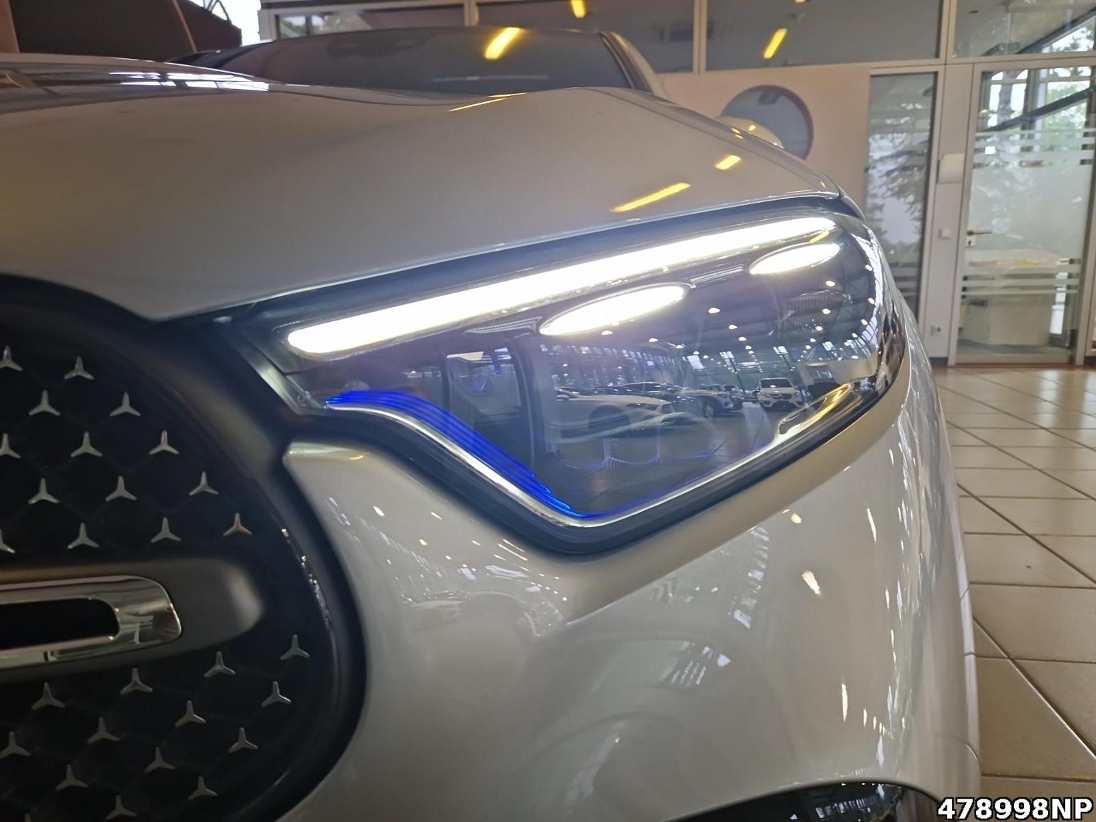 Fahrzeugabbildung Mercedes-Benz GLC 300 Coupé AMG+MEMORY+PANO+AHK+DIGITALLIGHT+