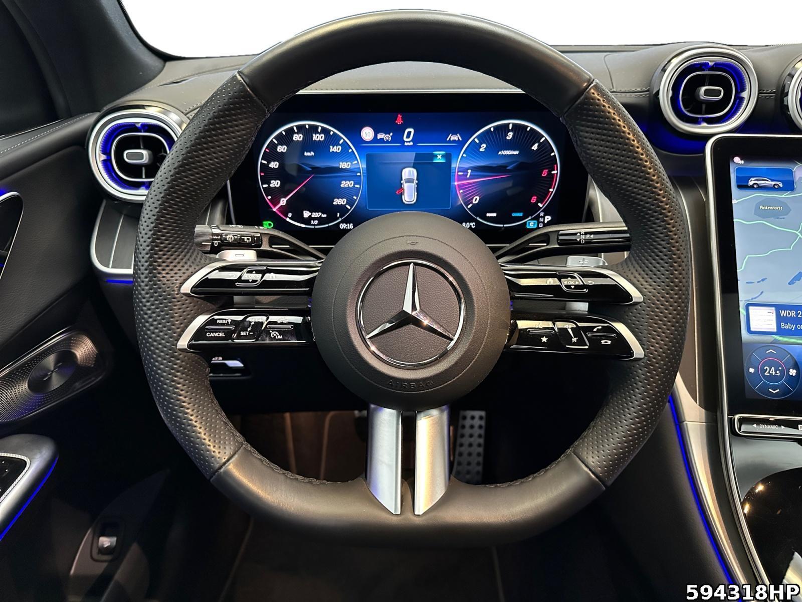Fahrzeugabbildung Mercedes-Benz GLC 300 d 4M AMG AHK Pano Memory 360° DISTRONIC