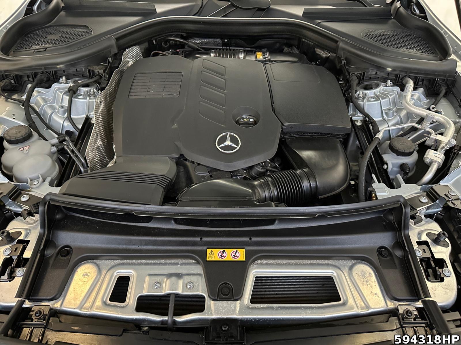 Fahrzeugabbildung Mercedes-Benz GLC 300 d 4M AMG AHK Pano Memory 360° DISTRONIC