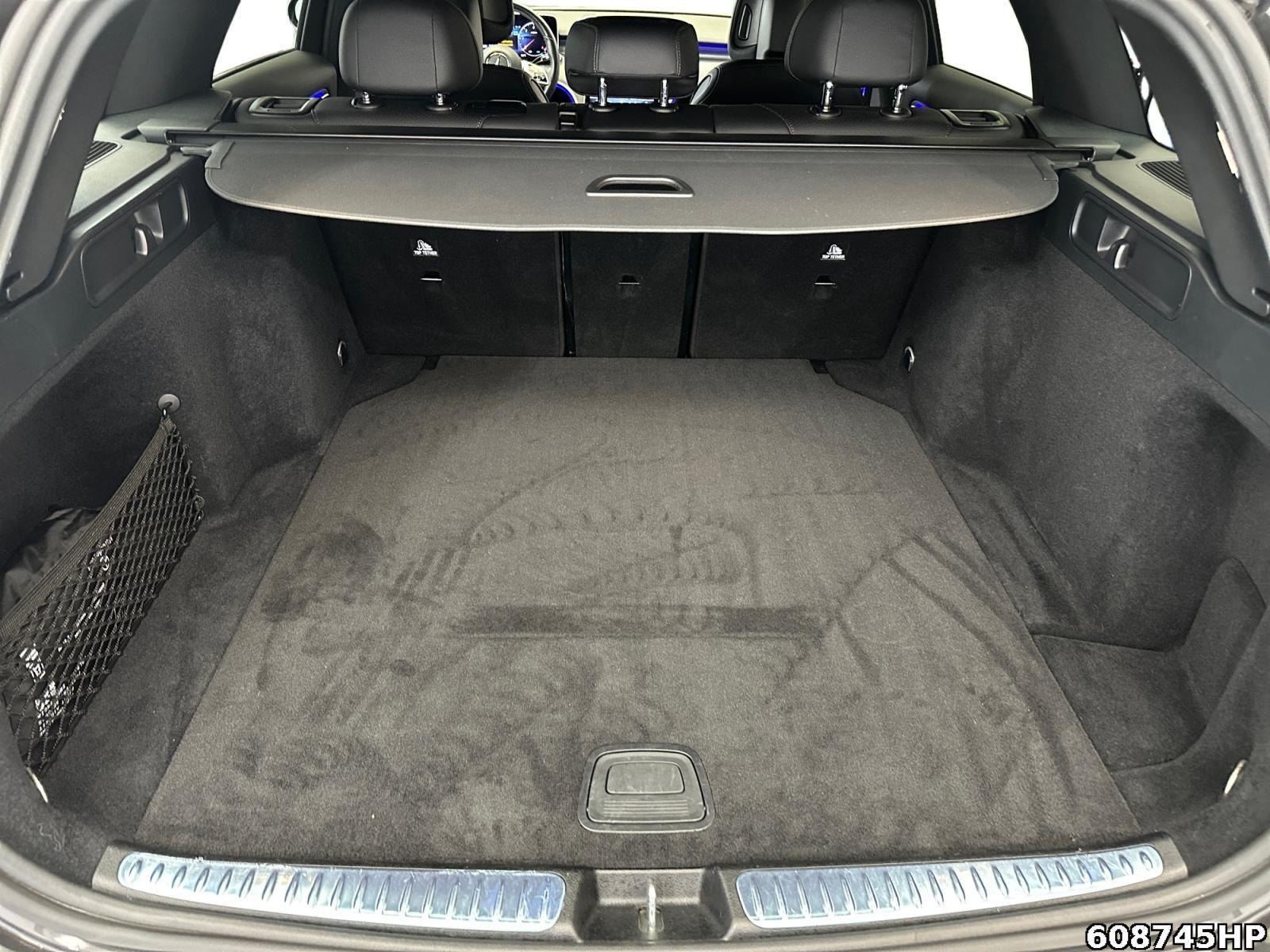 Fahrzeugabbildung Mercedes-Benz C 200 d T Avantgarde DISTRONIC AHK DIGITAL Light