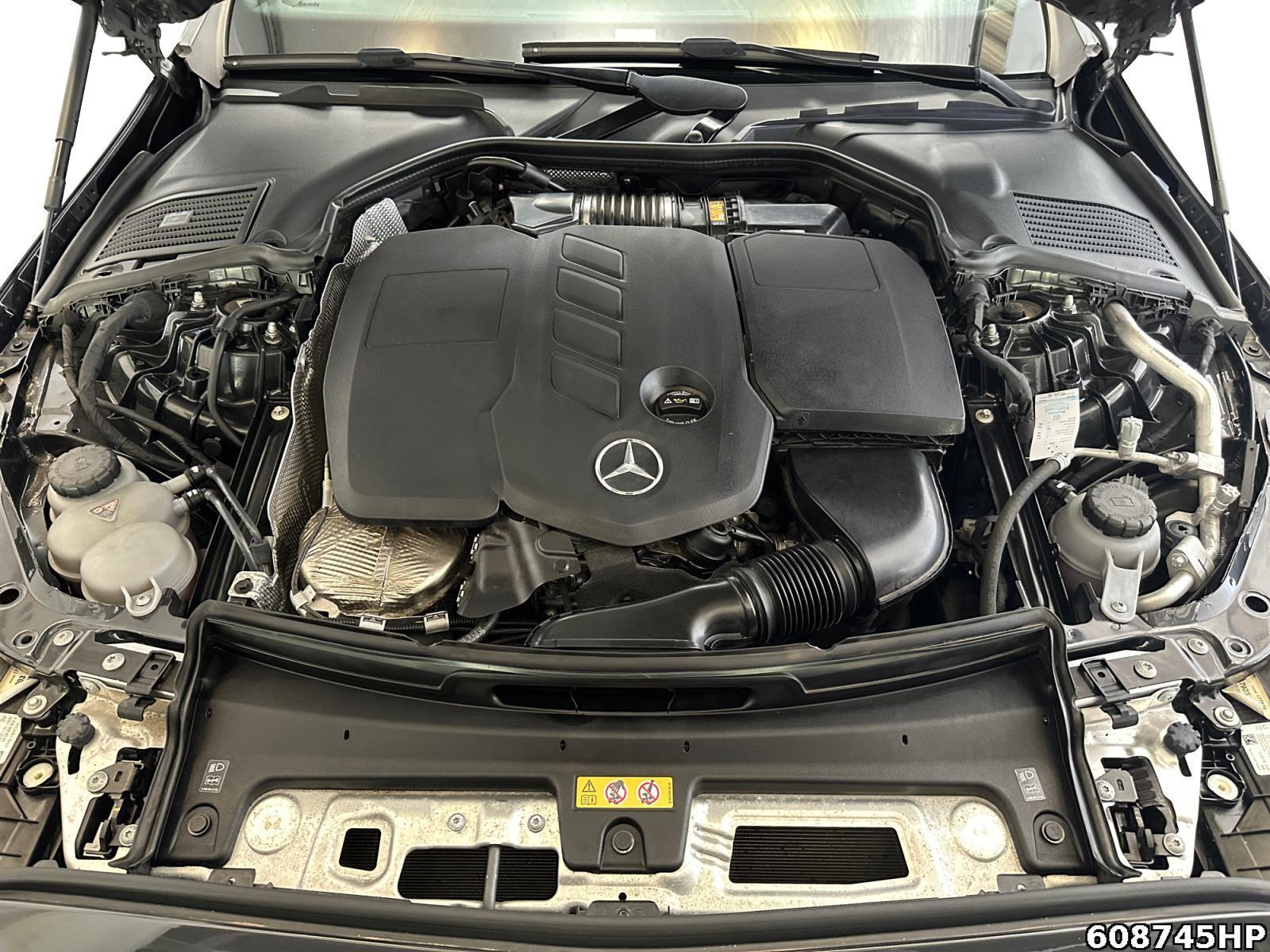 Fahrzeugabbildung Mercedes-Benz C 200 d T Avantgarde DISTRONIC AHK DIGITAL Light