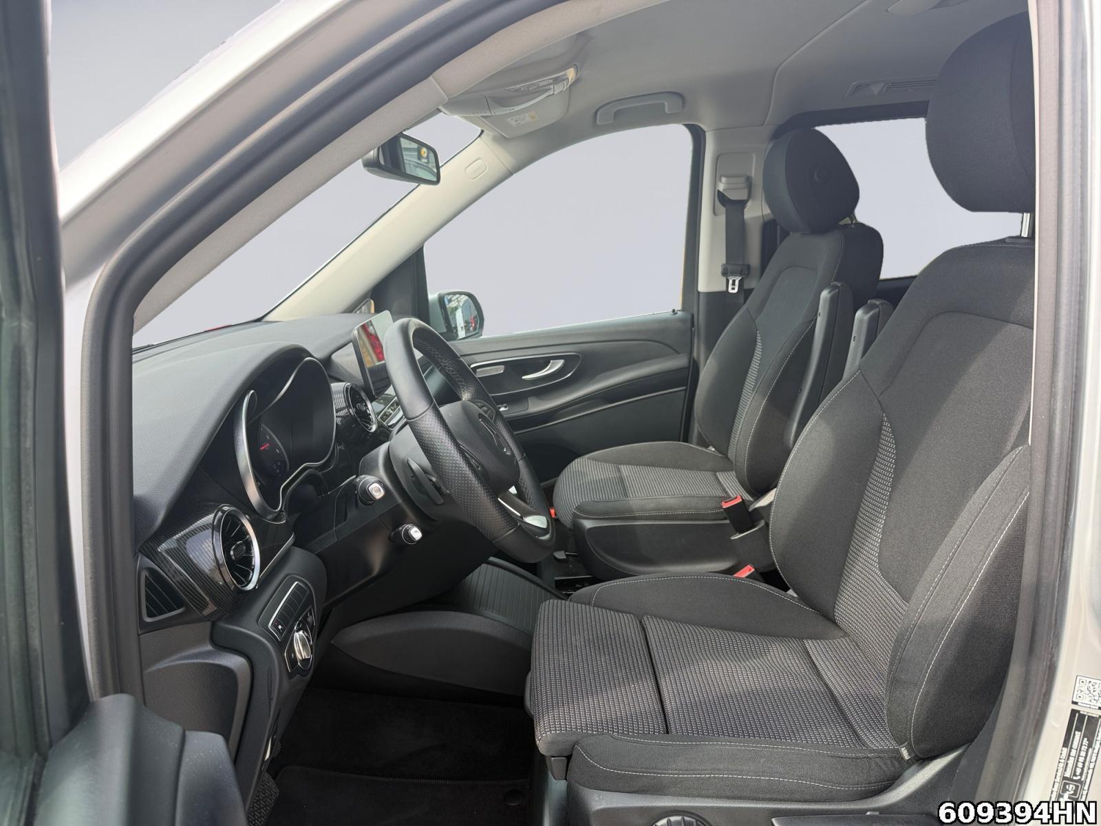 Fahrzeugabbildung Mercedes-Benz V 220 ED/L *LED*Distronic*MBUX*AHK*Ambiente*