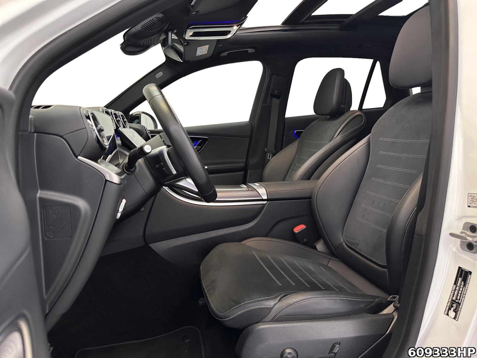 Fahrzeugabbildung Mercedes-Benz GLC 200 4M AMG AHK Pano Night Burmester