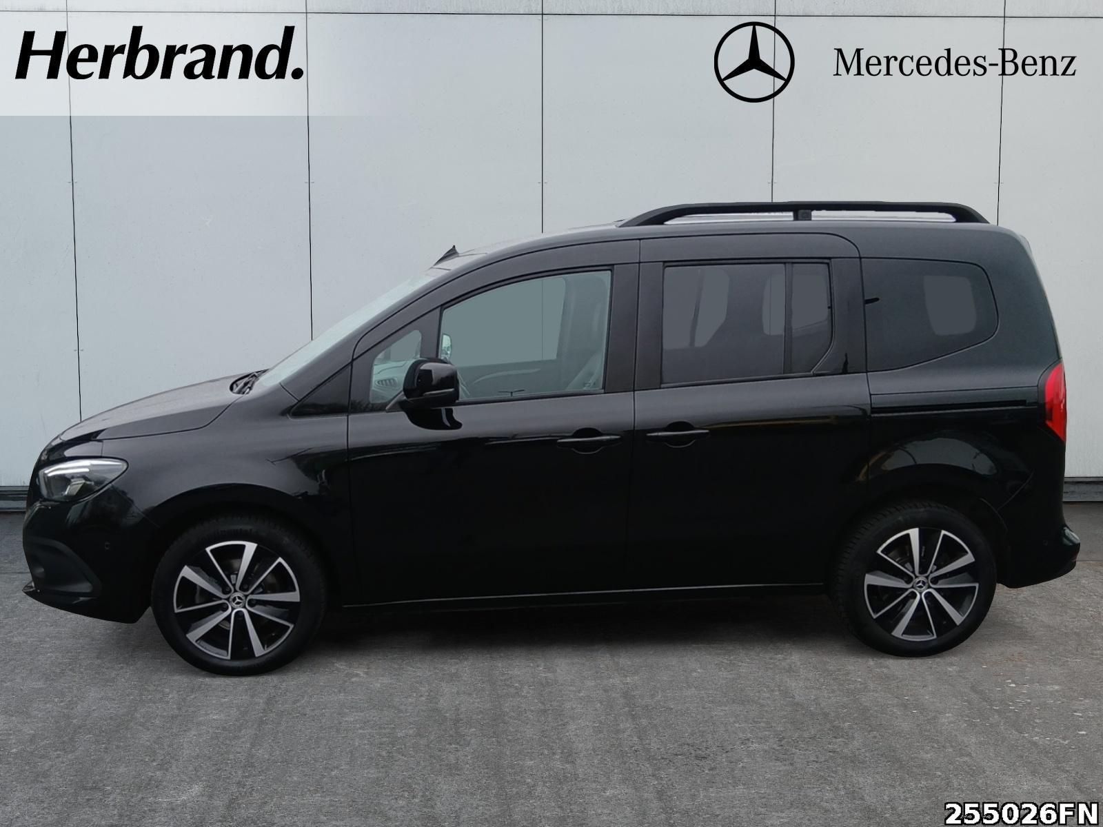 Fahrzeugabbildung Mercedes-Benz T-Klasse STYLE 6-G*LED*Park-P*Tempo*Navi*Klima*