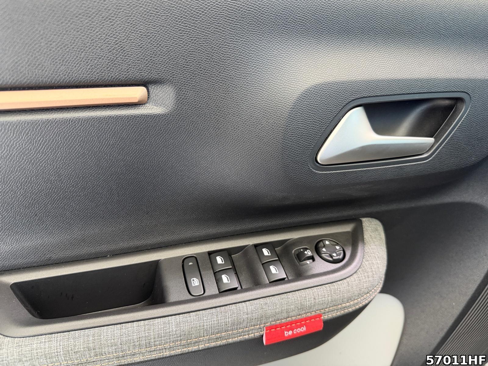 Fahrzeugabbildung Citroën C3 Aircross Plus Parsensoren*Kamera*Carplay