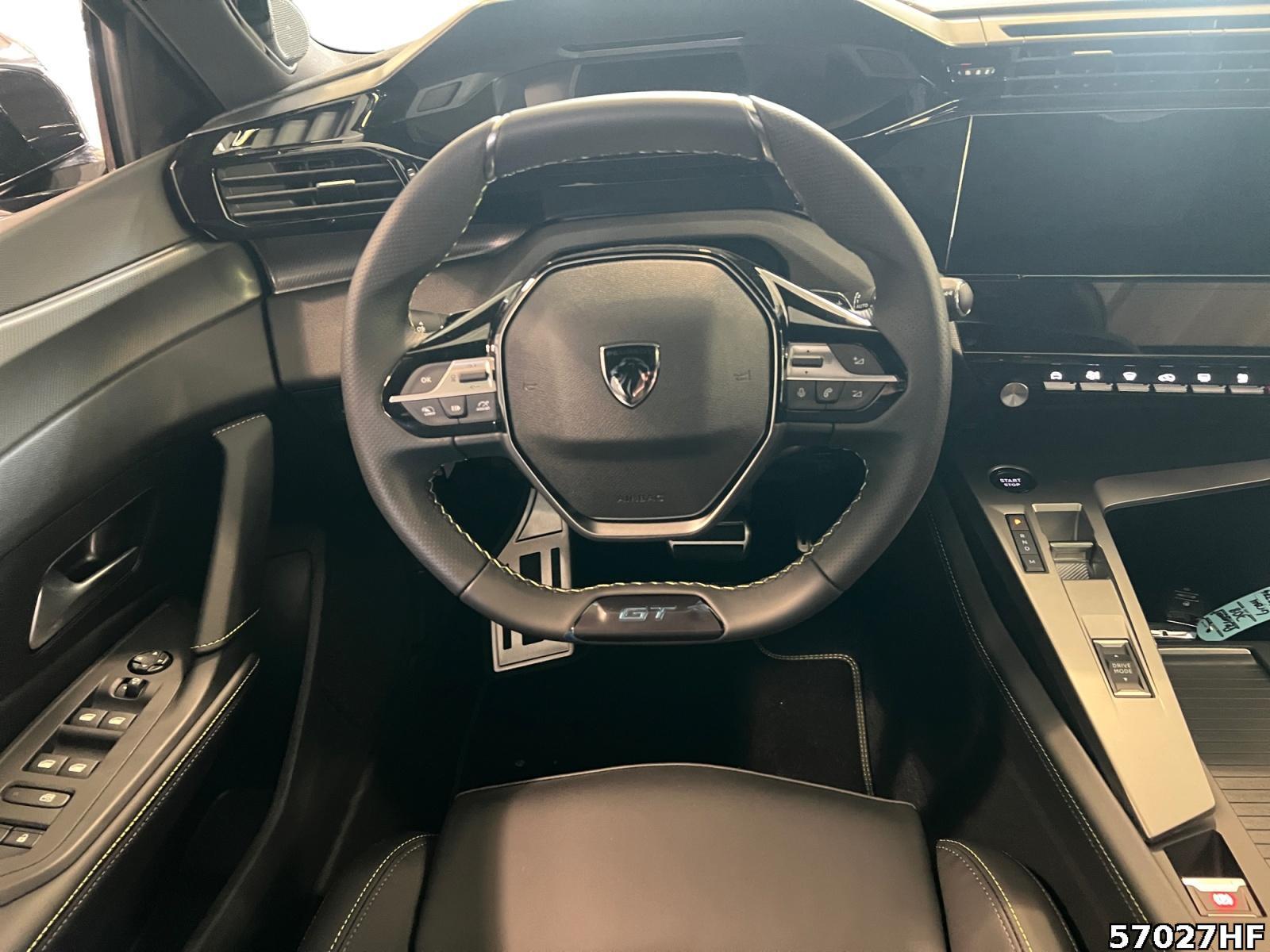 Fahrzeugabbildung Peugeot 308 SW GT HYBRID 145 e-DSC6