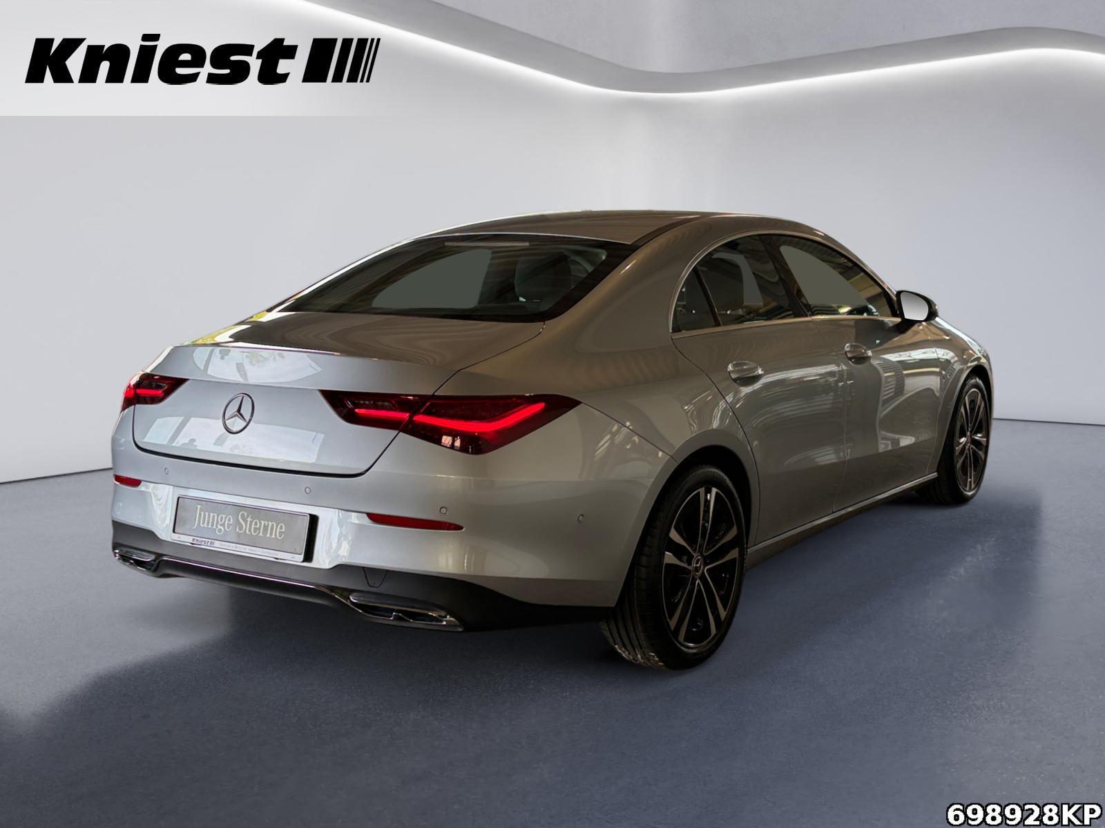 Fahrzeugabbildung Mercedes-Benz CLA 180 Progressive Lenkradhzg Kamera LED 18