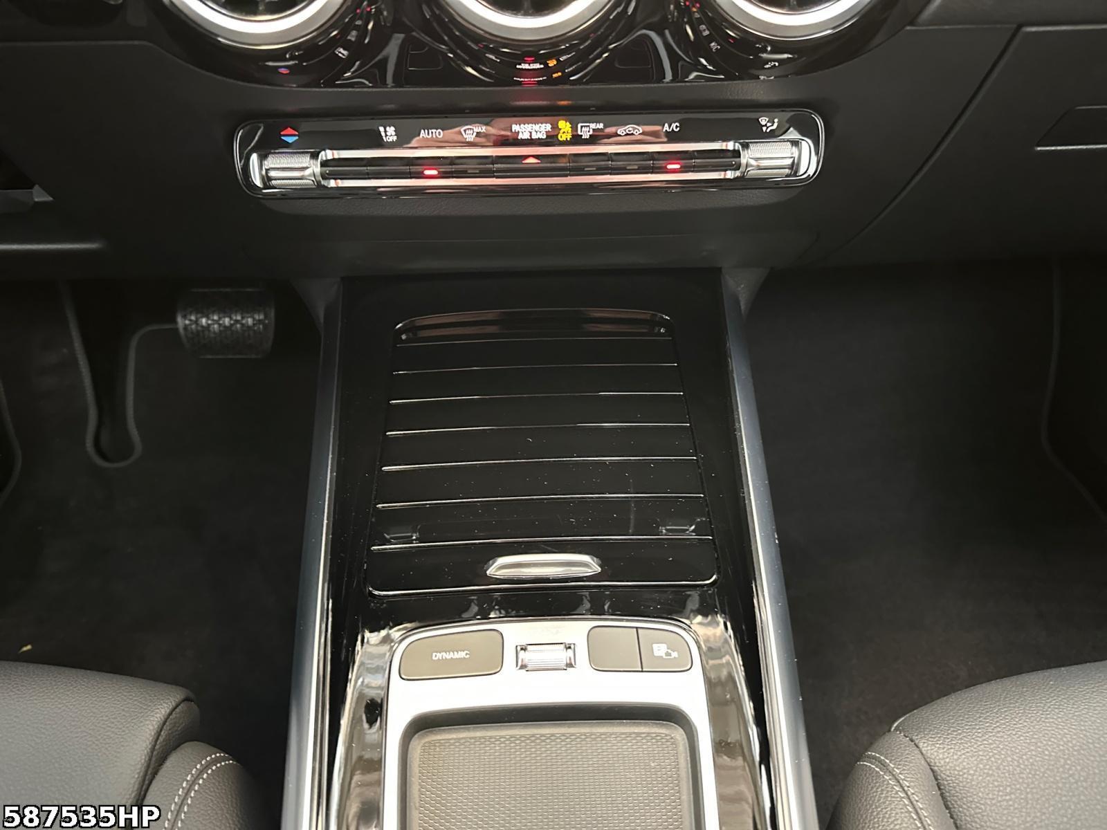 Fahrzeugabbildung Mercedes-Benz B 200 Progressive Anhängevorrichtung, Lenkradh.