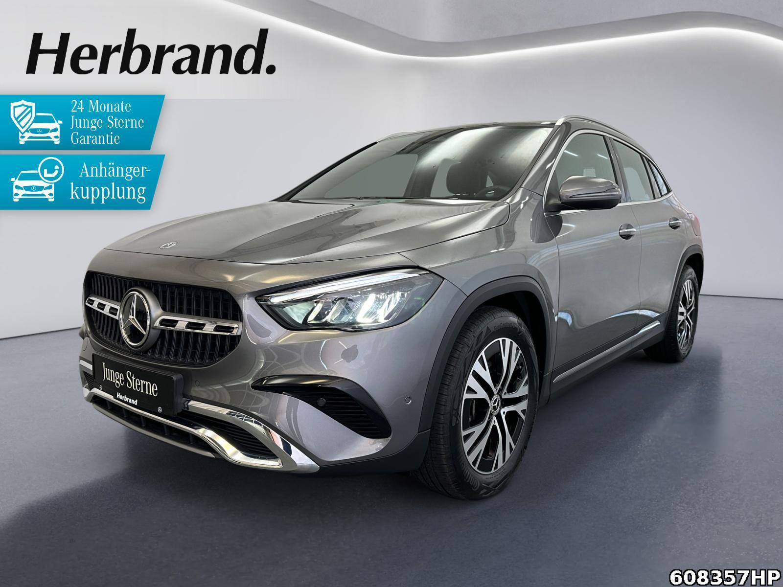 Mercedes-Benz GLA 200 Progressive DISTRONIC AHK Keyless RFK <
