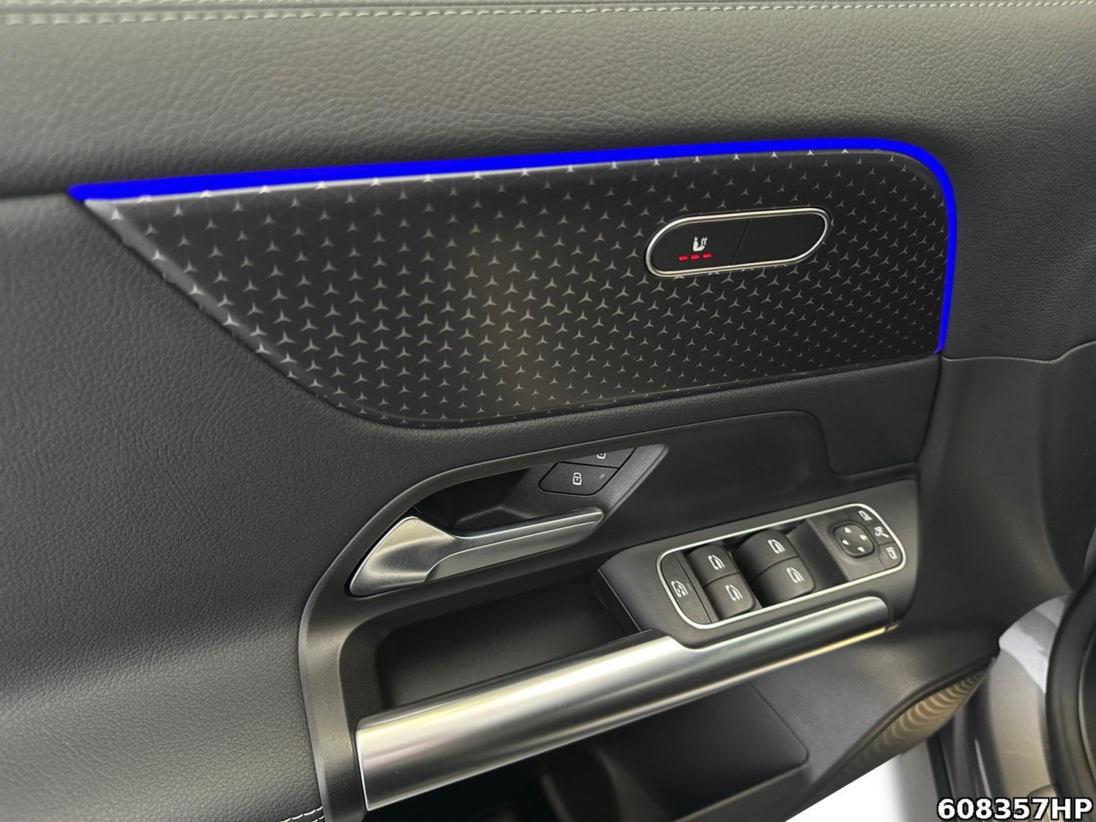 Fahrzeugabbildung Mercedes-Benz GLA 200 Progressive DISTRONIC AHK Keyless RFK <