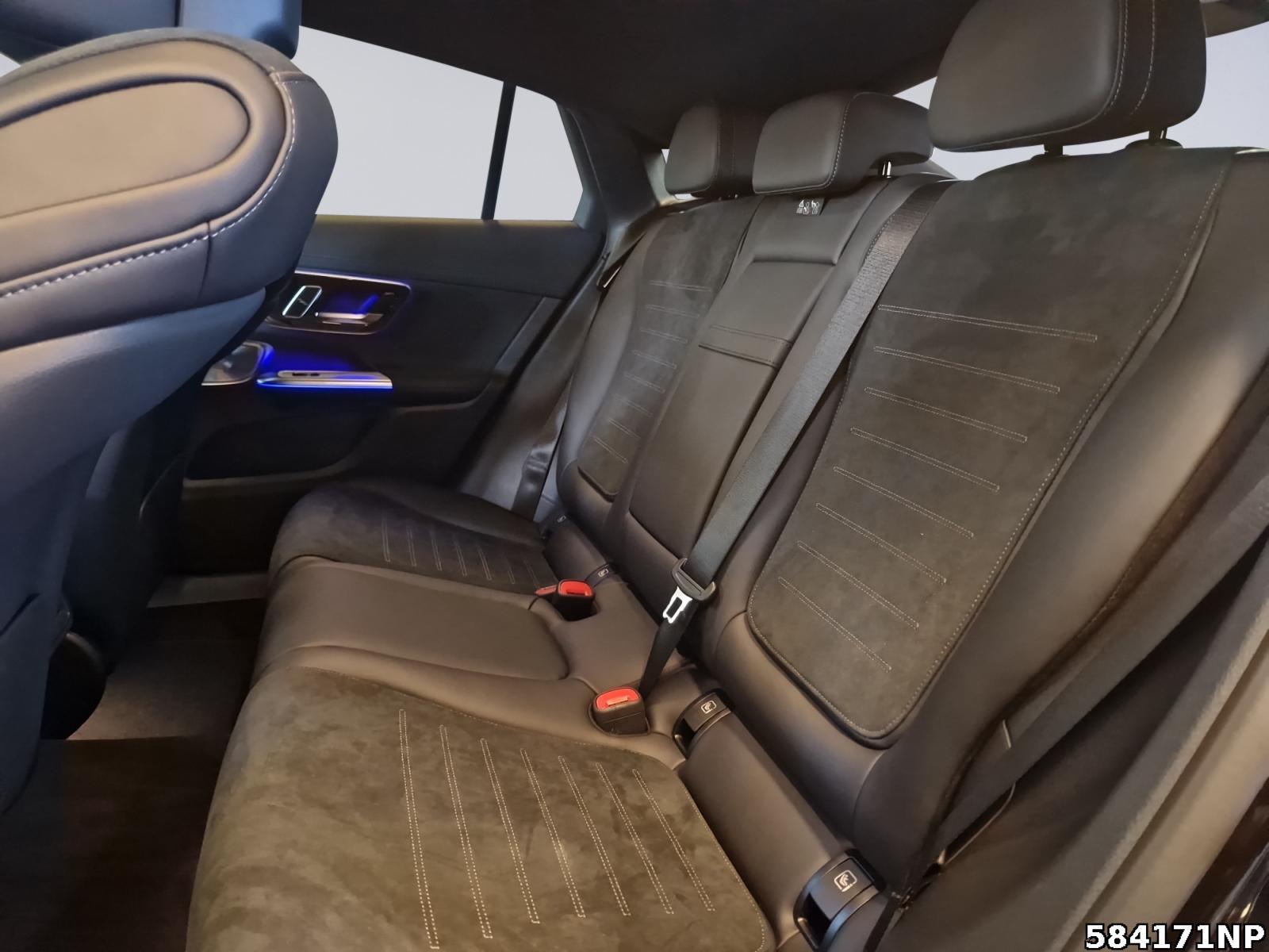 Fahrzeugabbildung Mercedes-Benz GLC 220 d 4MATIC Coupé AMG+DIGITAL+BURMESTER 3D+