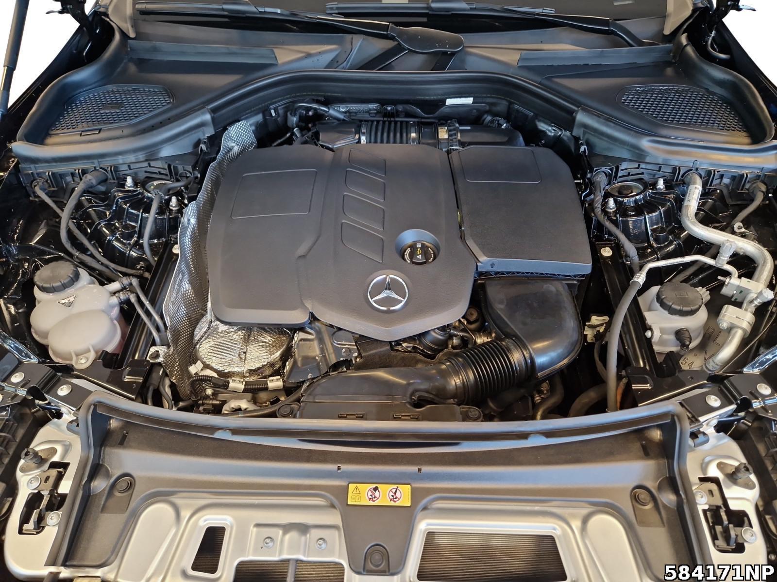 Fahrzeugabbildung Mercedes-Benz GLC 220 d 4MATIC Coupé AMG+DIGITAL+BURMESTER 3D+