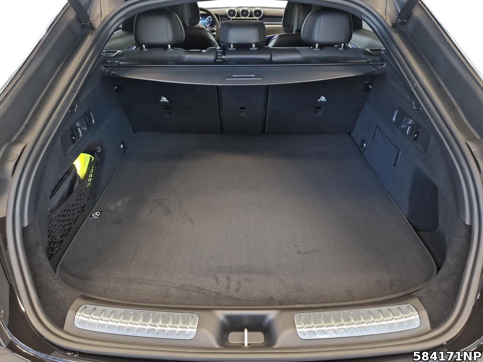 Fahrzeugabbildung Mercedes-Benz GLC 220 d 4MATIC Coupé AMG+DIGITAL+BURMESTER 3D+