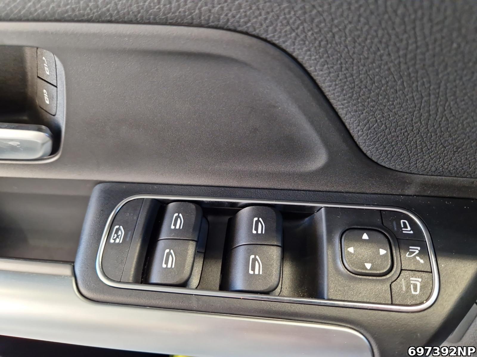 Fahrzeugabbildung Mercedes-Benz B 180 Progressive CarPlay EASY-PACK Kamera LED