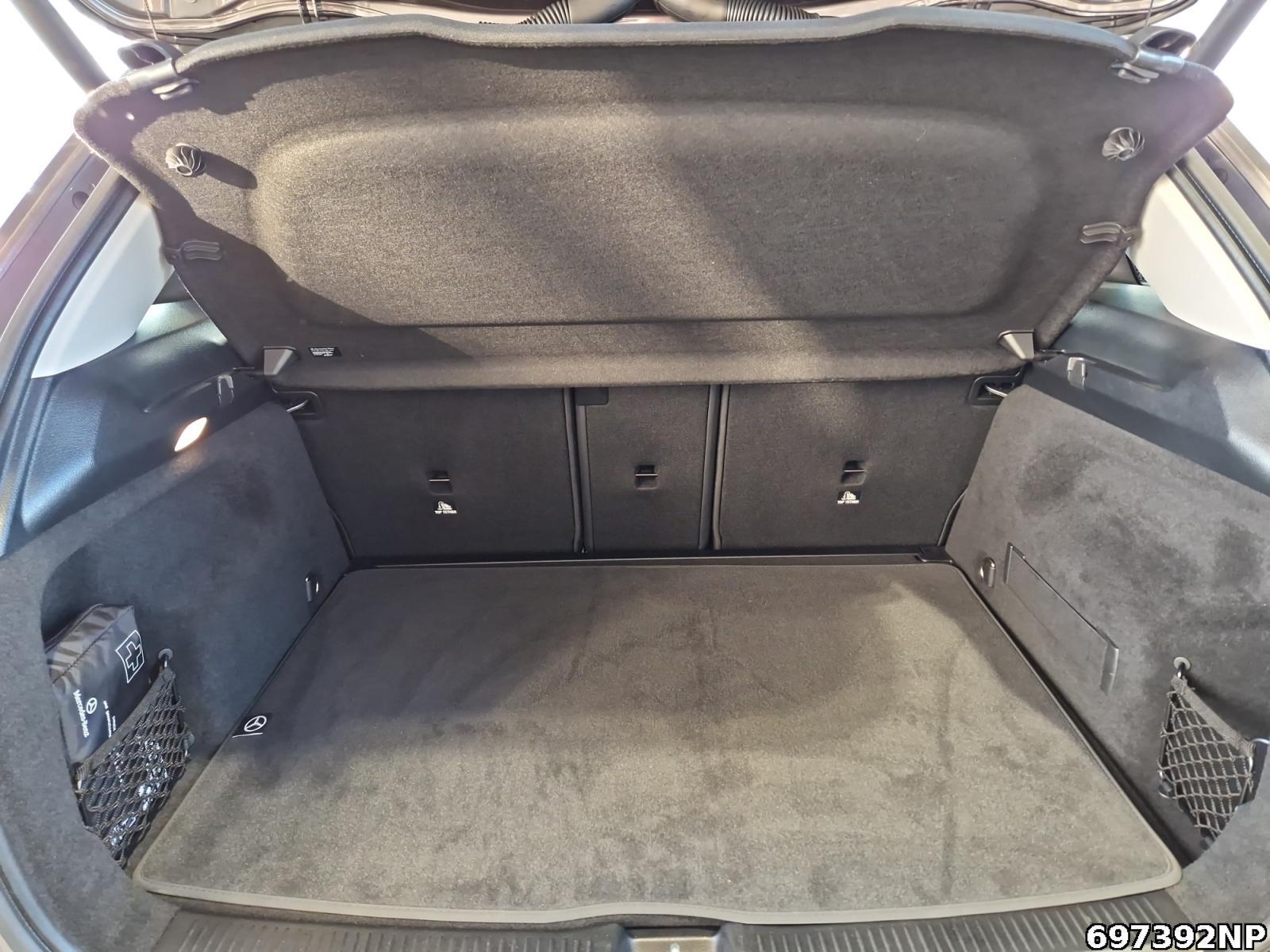 Fahrzeugabbildung Mercedes-Benz B 180 Progressive CarPlay EASY-PACK Kamera LED