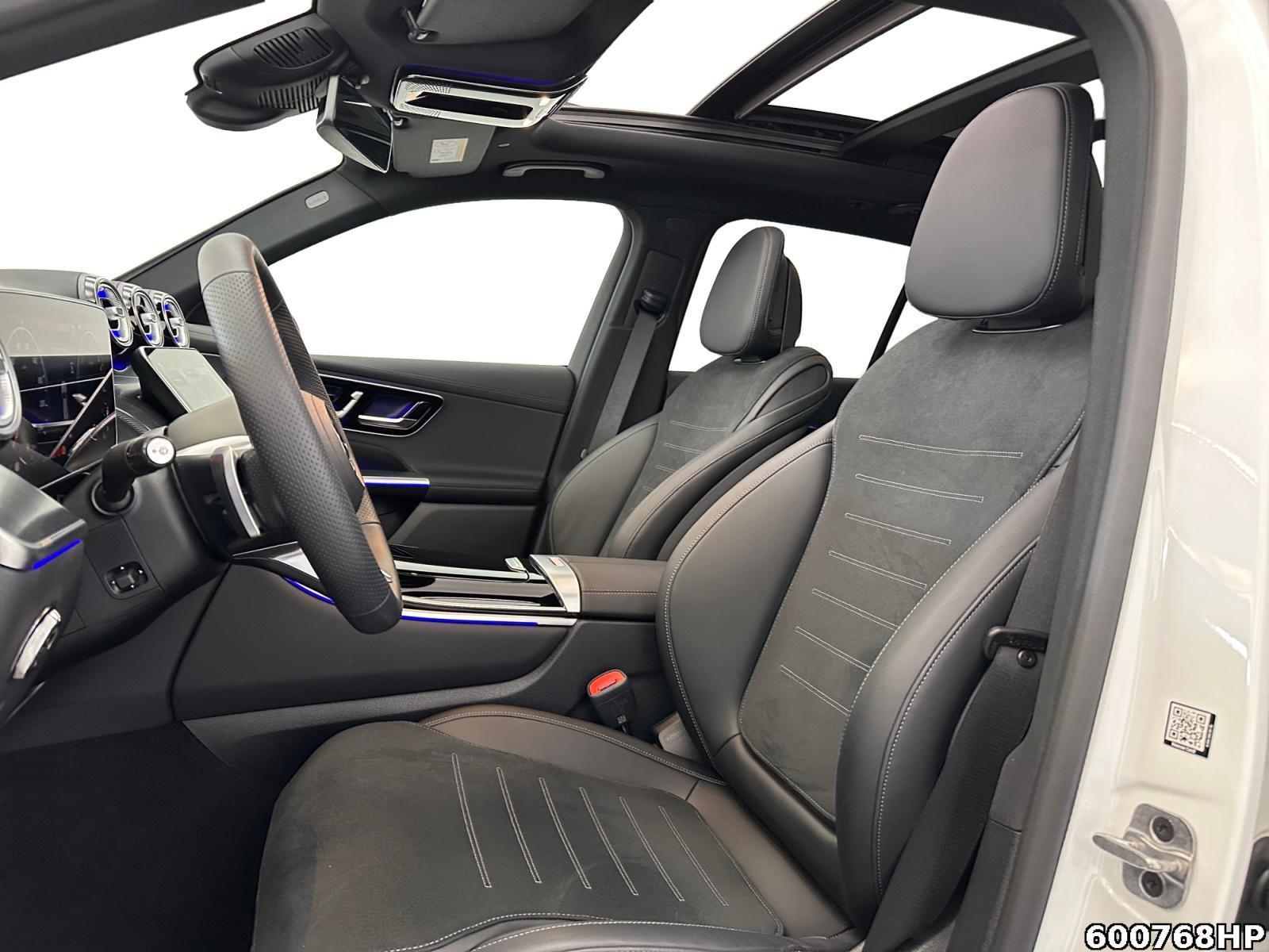 Fahrzeugabbildung Mercedes-Benz GLC 300 e 4M AMG Night Pano AHK Ambiente Memory