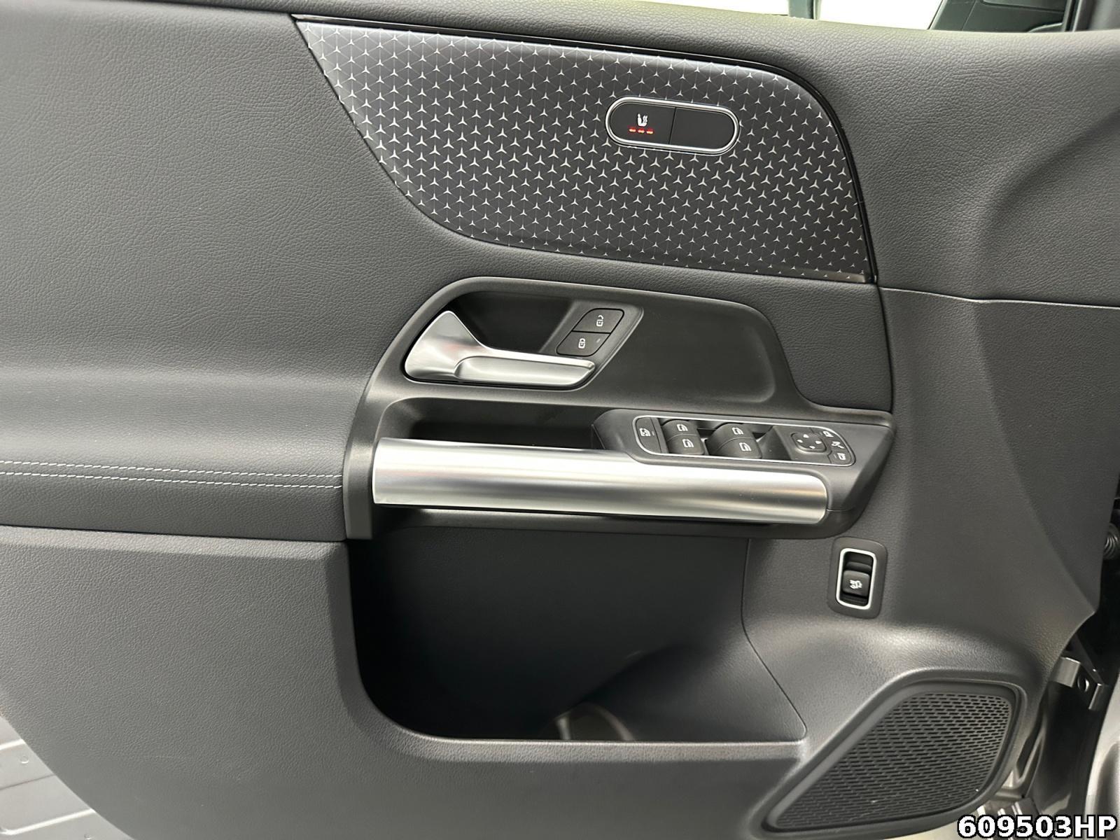Fahrzeugabbildung Mercedes-Benz B 200 Progressive Kamera AHK Spurhalte CarPlay