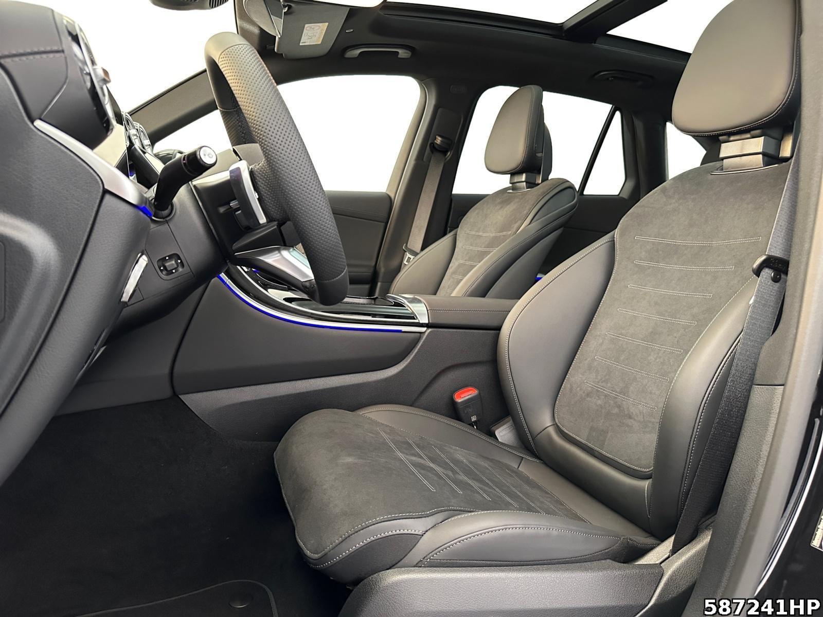 Fahrzeugabbildung Mercedes-Benz GLC 220 d 4MATIC +EDITION-AMG+PANO+DISTRONIC+