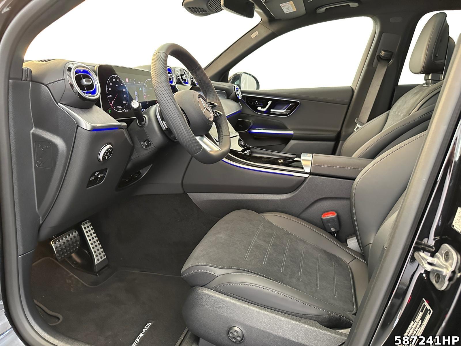 Fahrzeugabbildung Mercedes-Benz GLC 220 d 4MATIC +EDITION-AMG+PANO+DISTRONIC+
