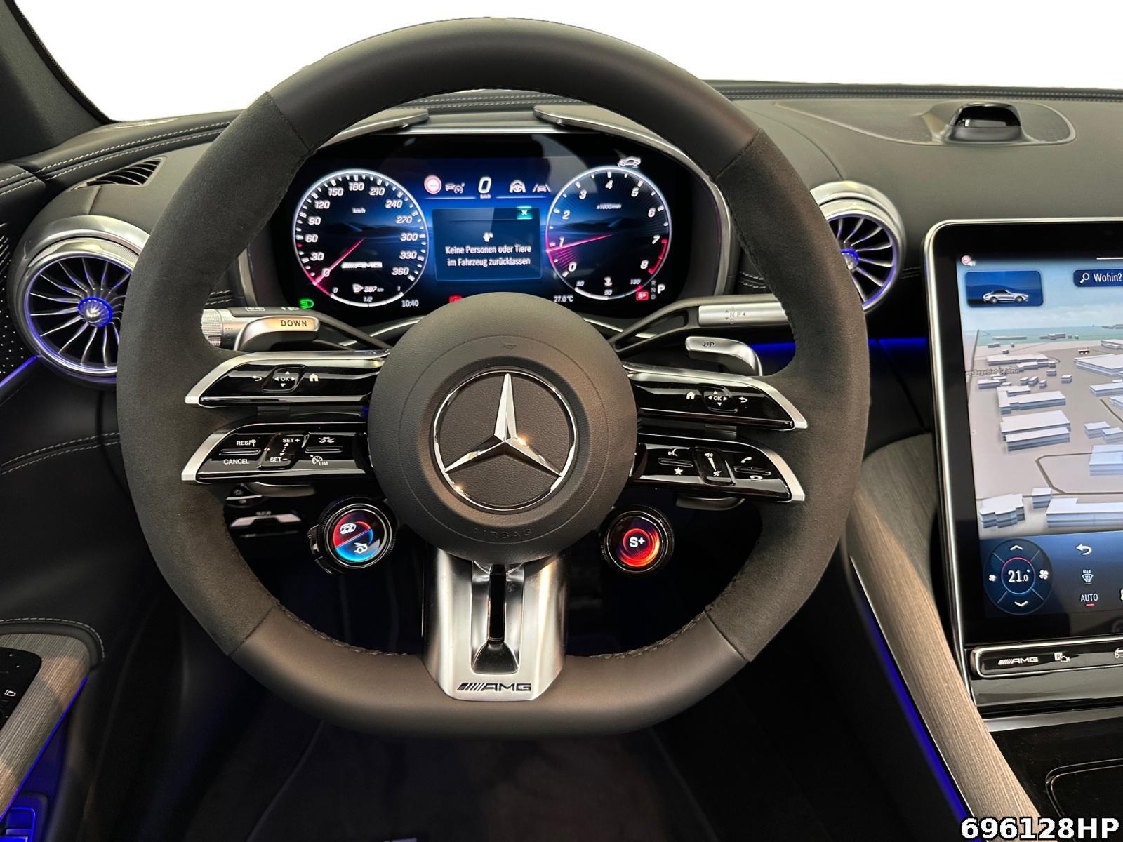 Fahrzeugabbildung Mercedes-Benz SL 63 AMG 4MATIC+ +NIGHT+HUD+BURMESTER+AERO+360+