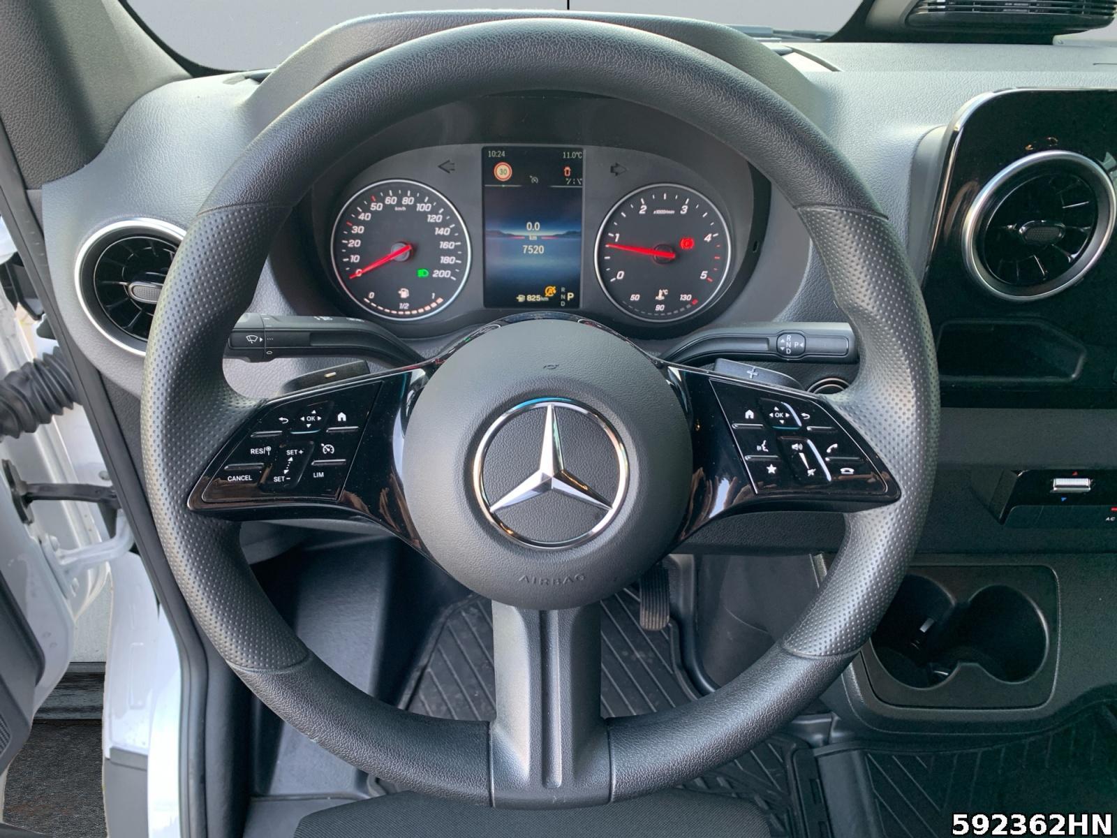 Fahrzeugabbildung Mercedes-Benz Sprinter 319 L2H2 PRO *LED*MBUX*NAVI*KAMERA*AHK*