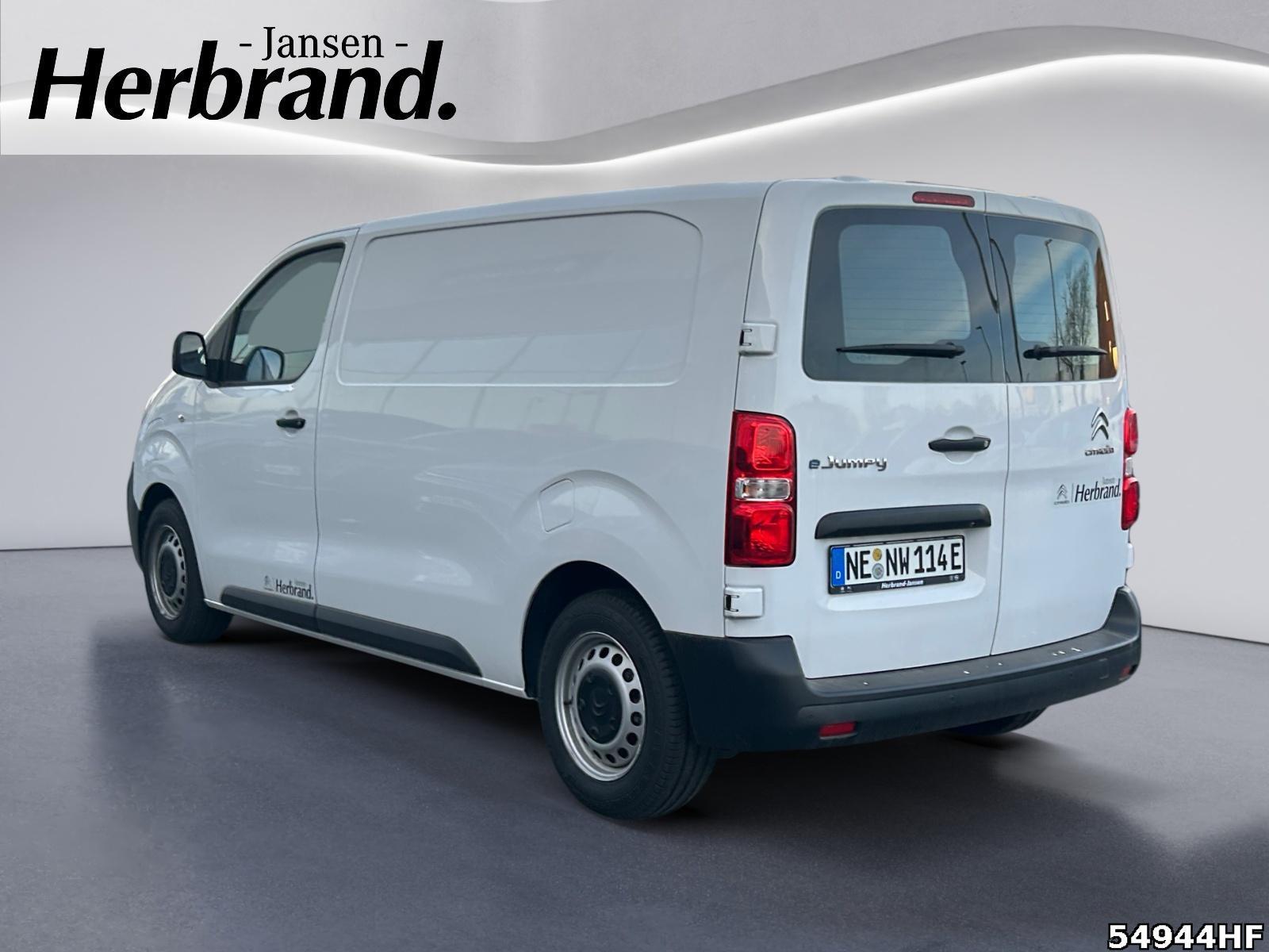Fahrzeugabbildung Citroën Jumpy NFZ Standard Elektro