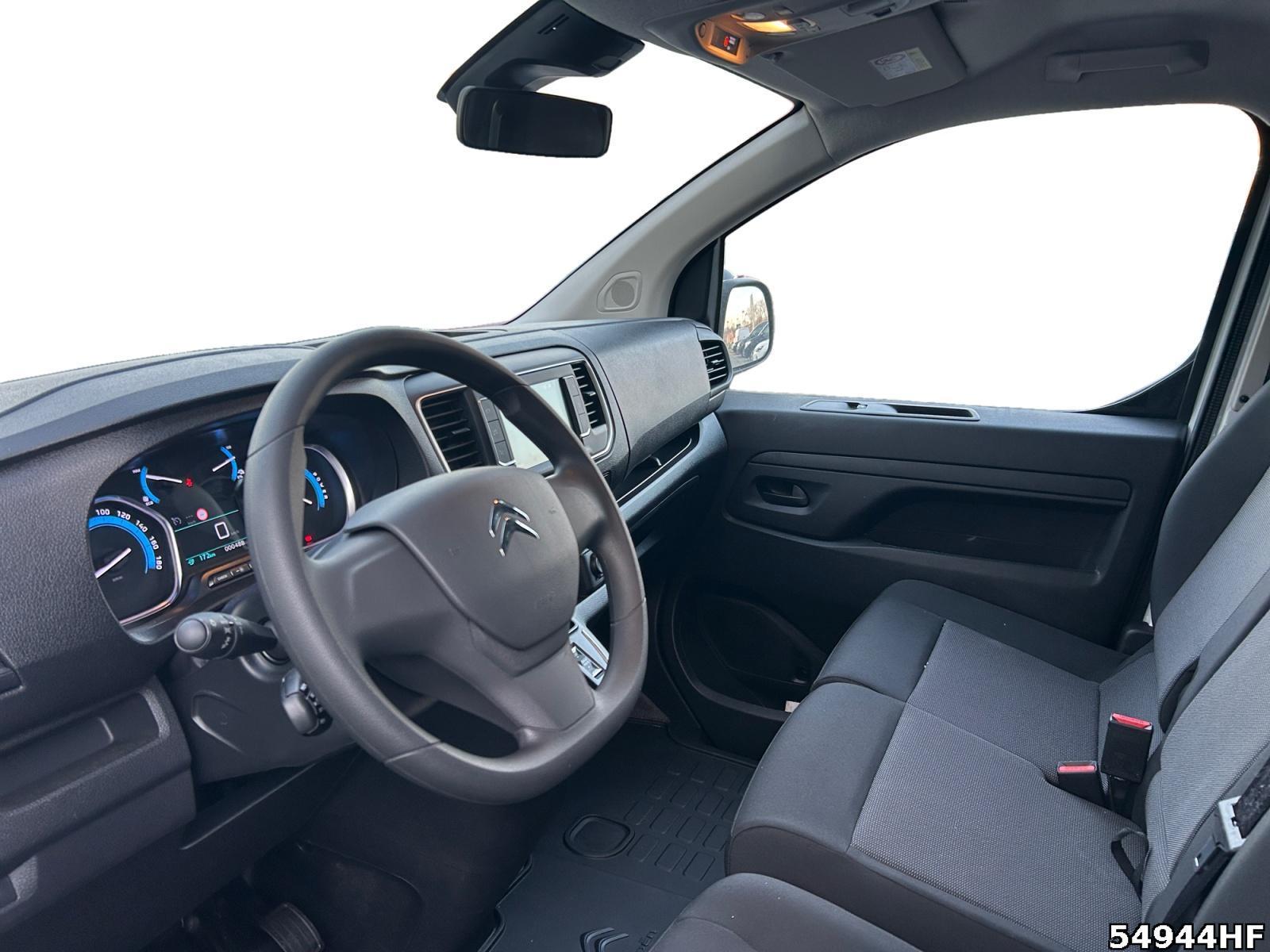 Fahrzeugabbildung Citroën Jumpy NFZ Standard Elektro
