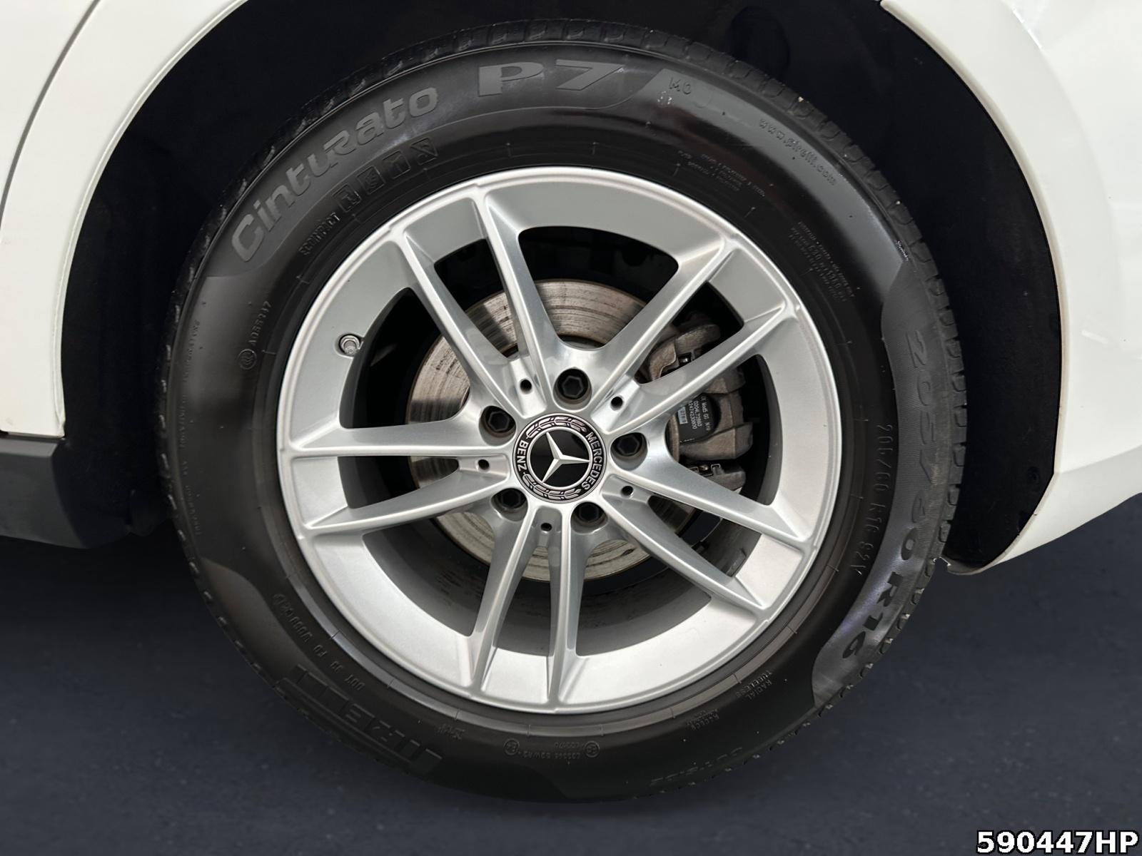 Fahrzeugabbildung Mercedes-Benz A 200 *Automatik Tempomat Spurhalte Parktronic
