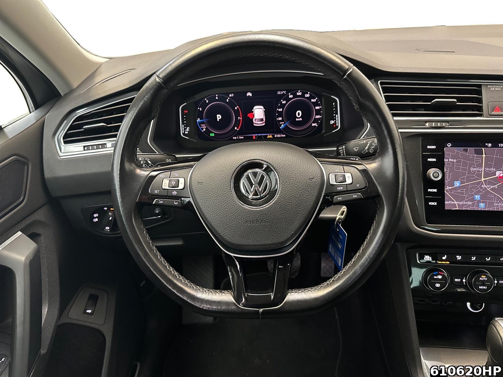 Fahrzeugabbildung Volkswagen Tiguan 1.5 TSI Highline- R-Line AHK LED 19