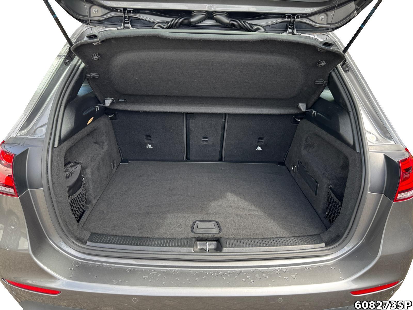 Fahrzeugabbildung Mercedes-Benz B 200 Progressive LED Navi Parkpaket Volldigital