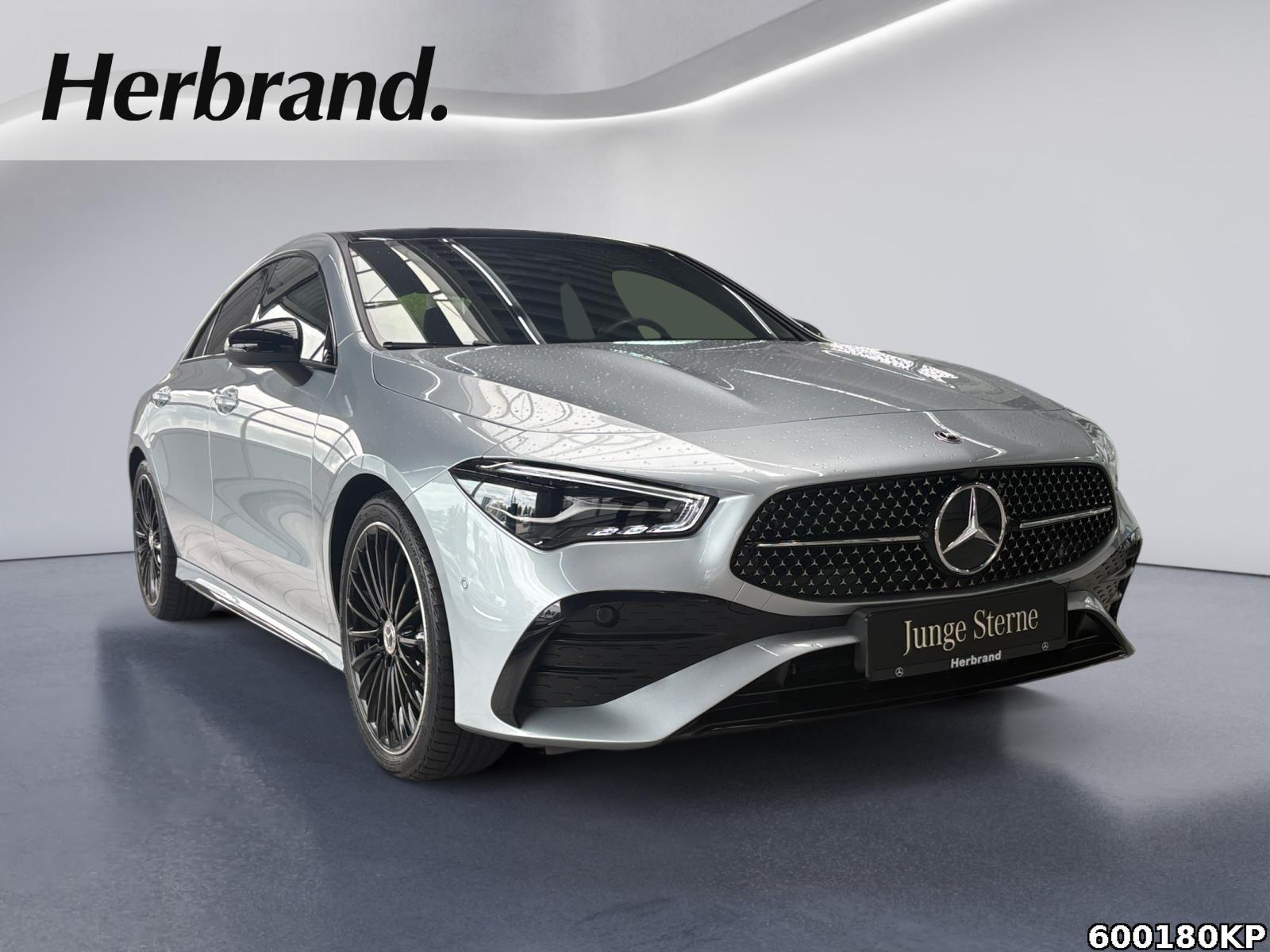 Fahrzeugabbildung Mercedes-Benz CLA 200 AMG DISTRONIK Pano Ambiente Kamera