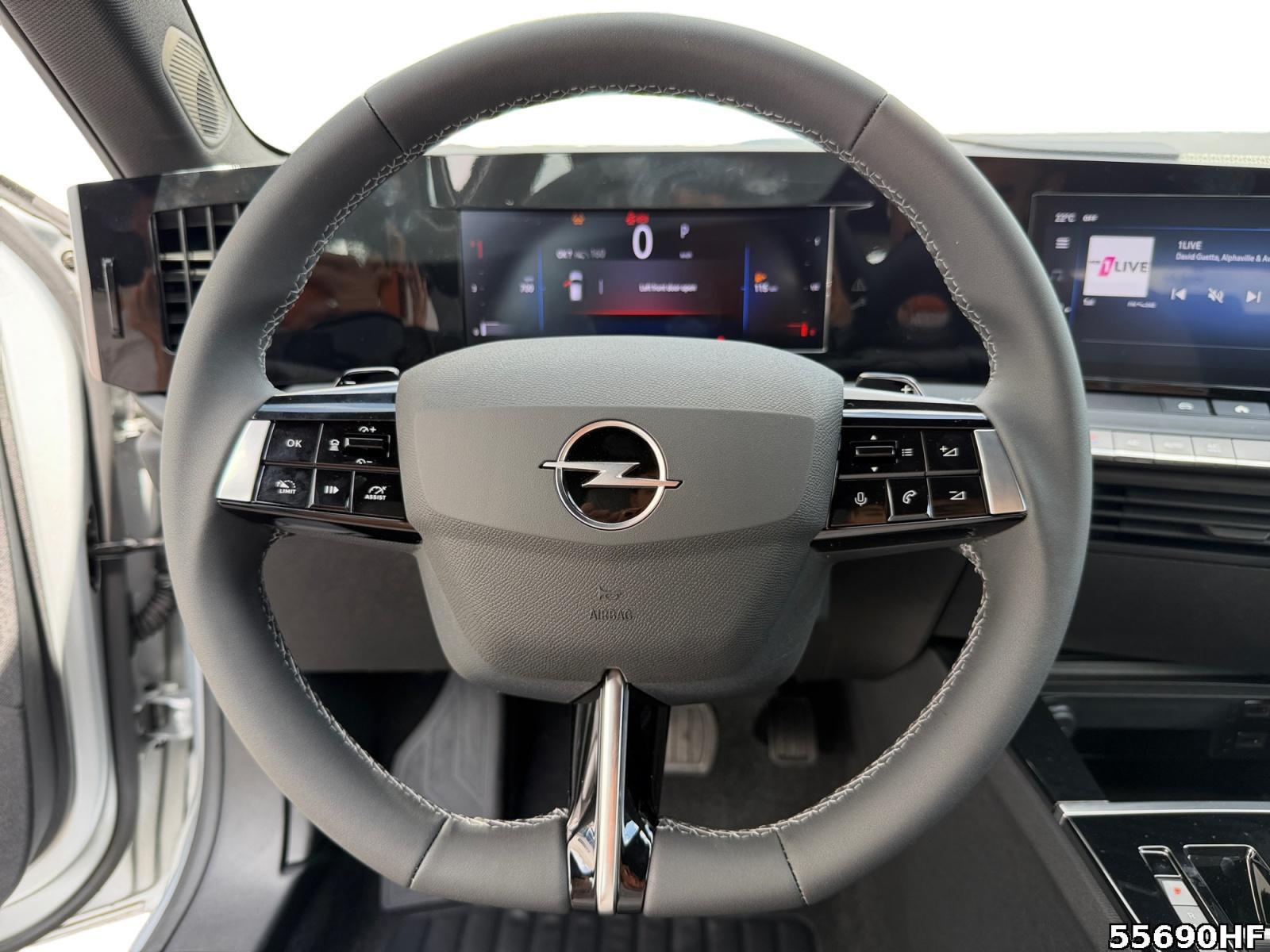 Fahrzeugabbildung Opel Astra Edition ST*Parksensoren*Carplay*AHK