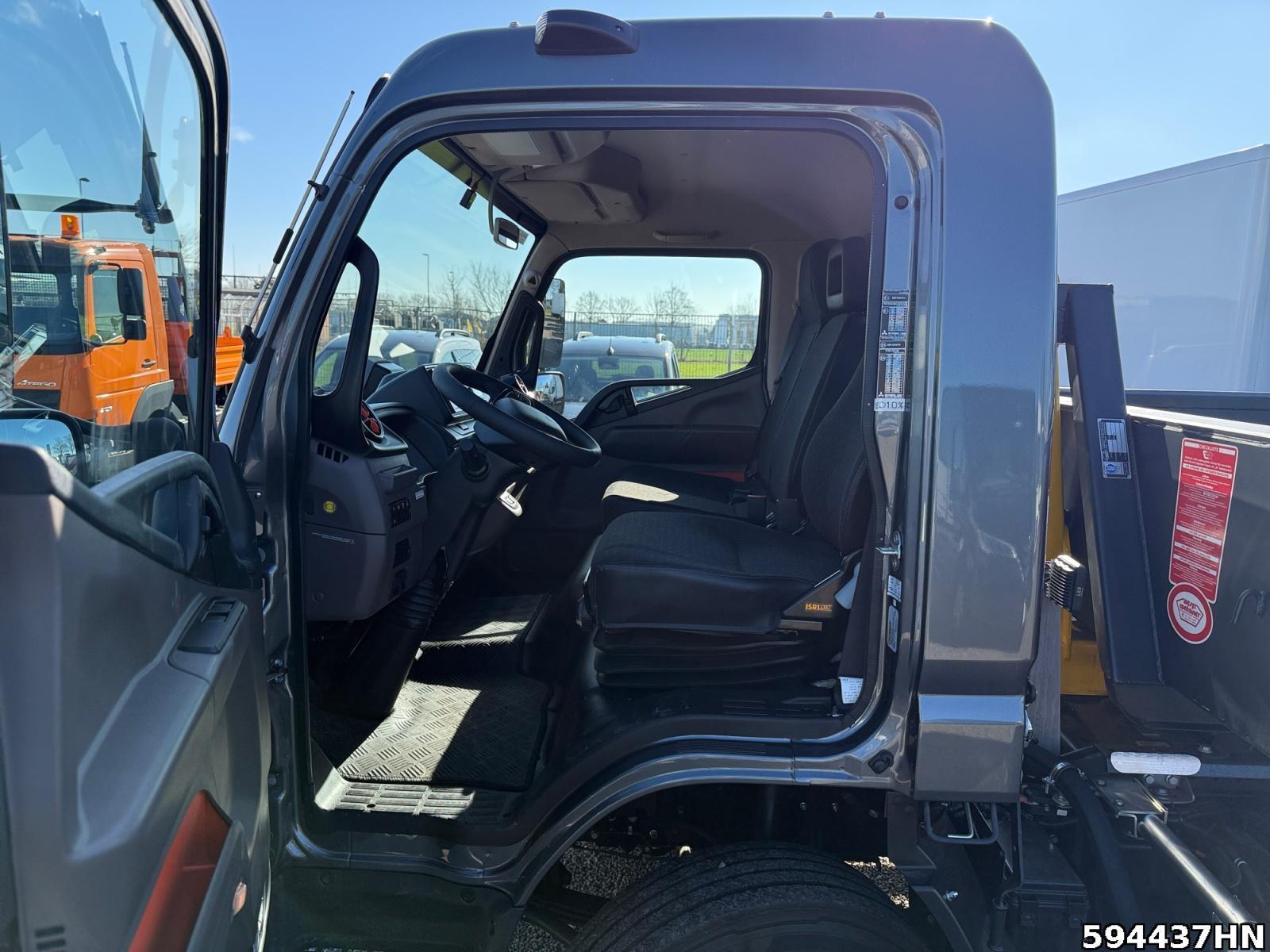 Fahrzeugabbildung FUSO Canter 9C18e M-Batt. Abrollkipper Vfhrzg.