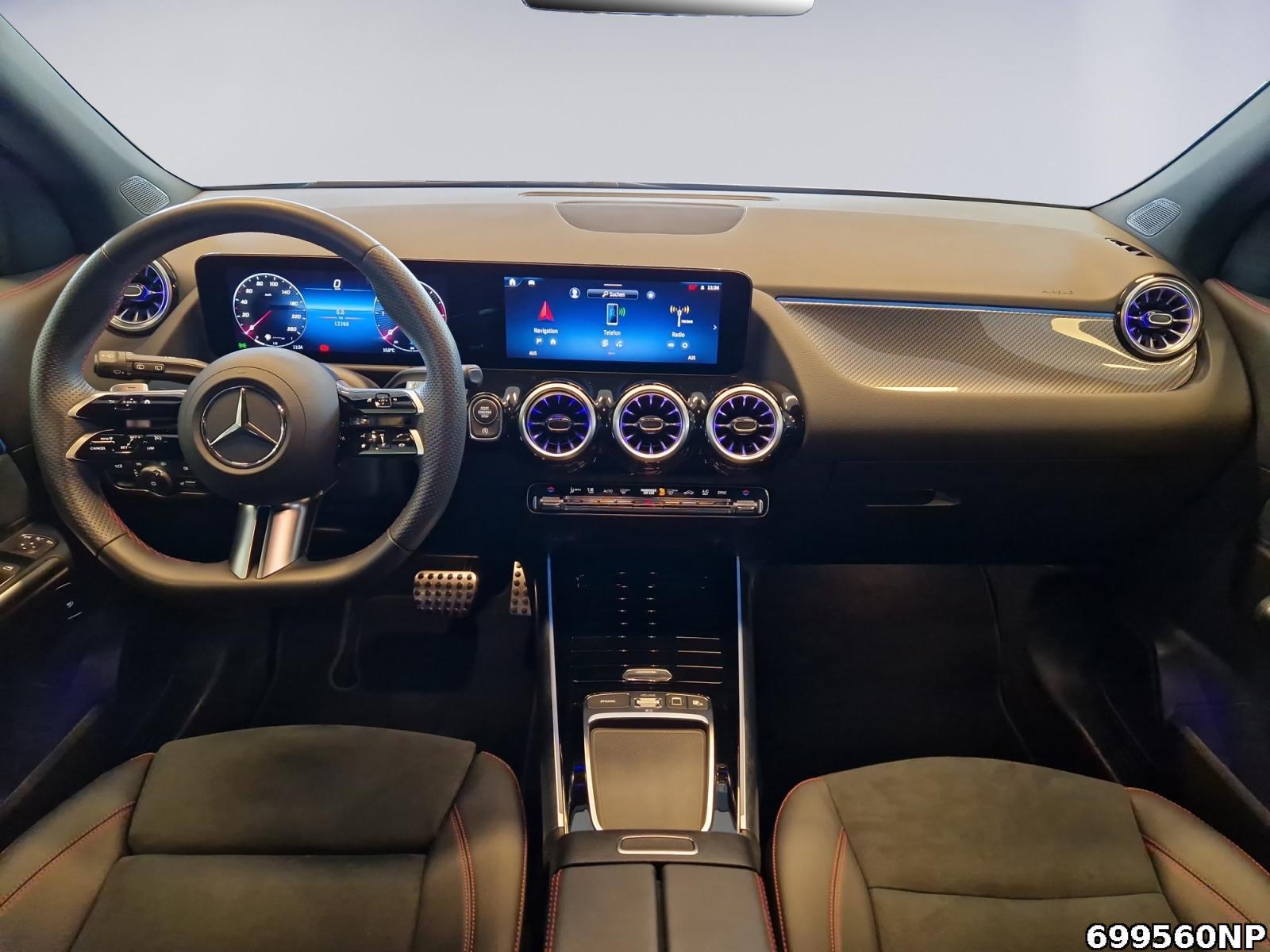 Fahrzeugabbildung Mercedes-Benz GLA 200 d AMG Line LED Kamera Keyless 19
