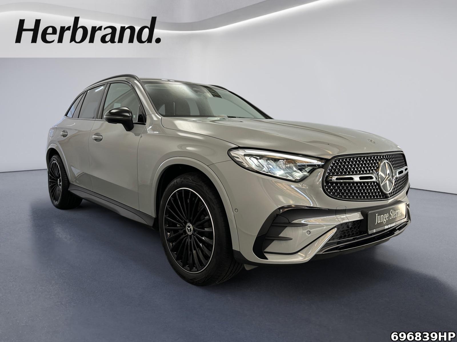 Fahrzeugabbildung Mercedes-Benz GLC 220 d 4M AMG Night AHK Memory Kamera 20