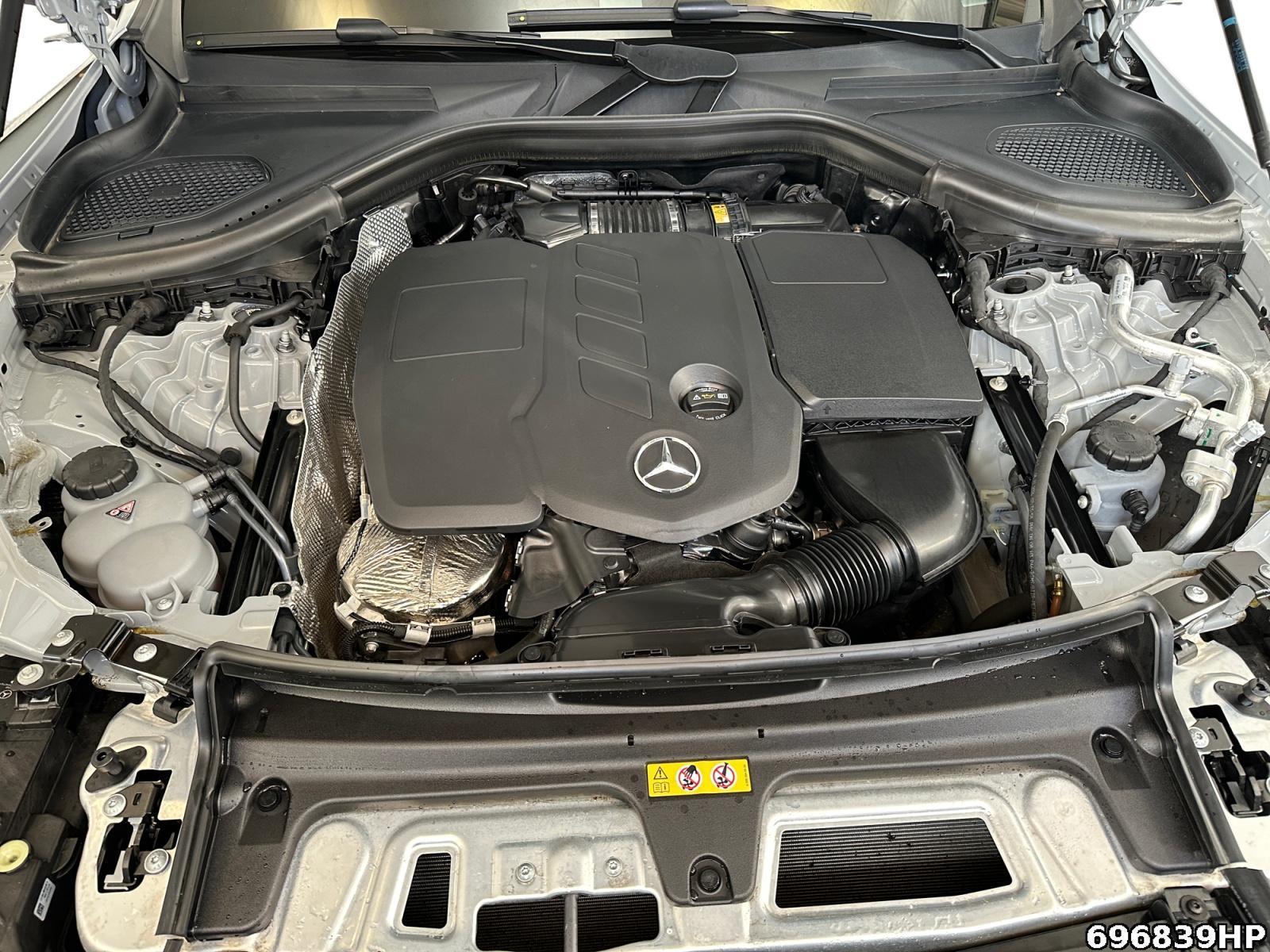 Fahrzeugabbildung Mercedes-Benz GLC 220 d 4M AMG Night AHK Memory Kamera 20